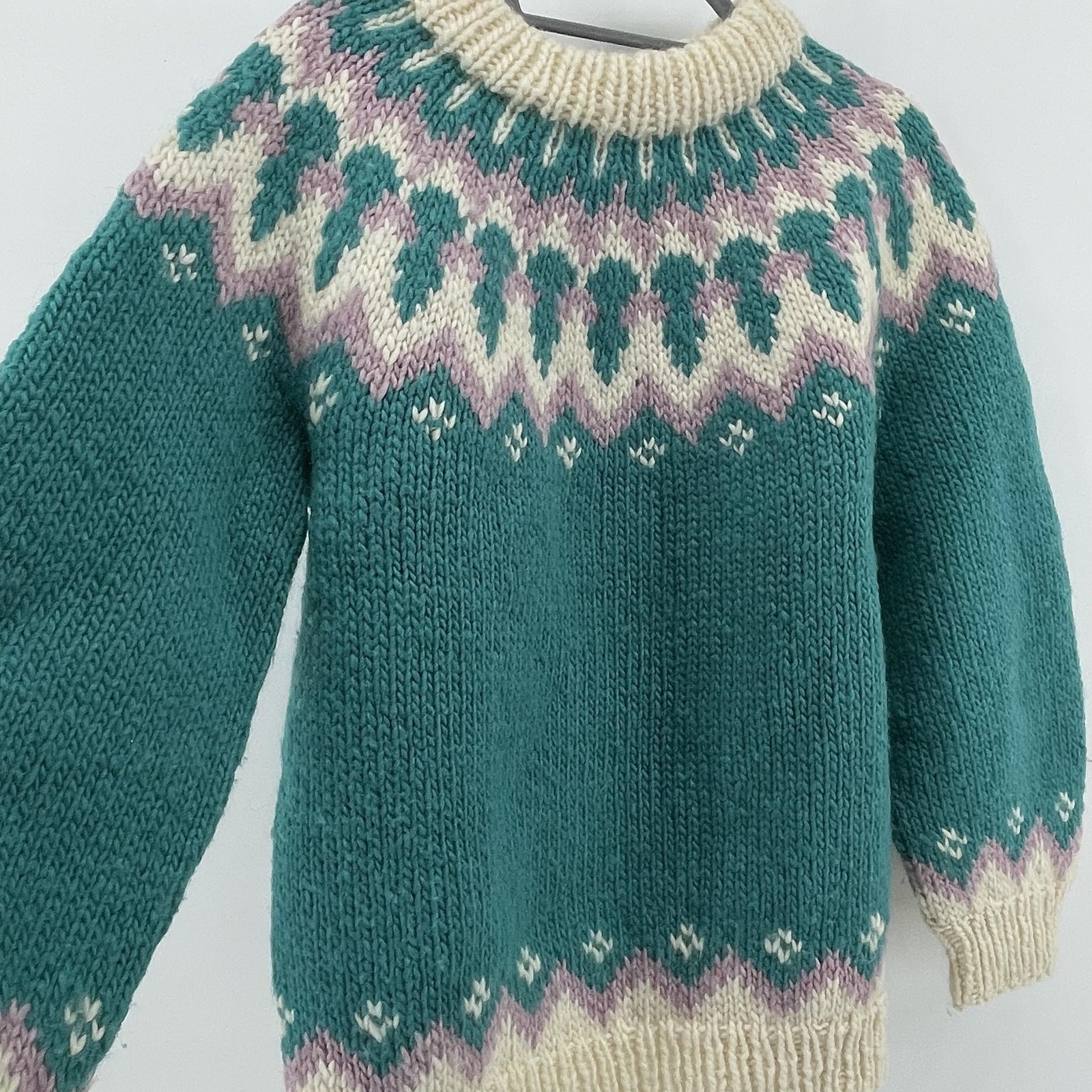 The Tappit Hen Womens M Green Fair Isle Sweater Knitted in Scotland