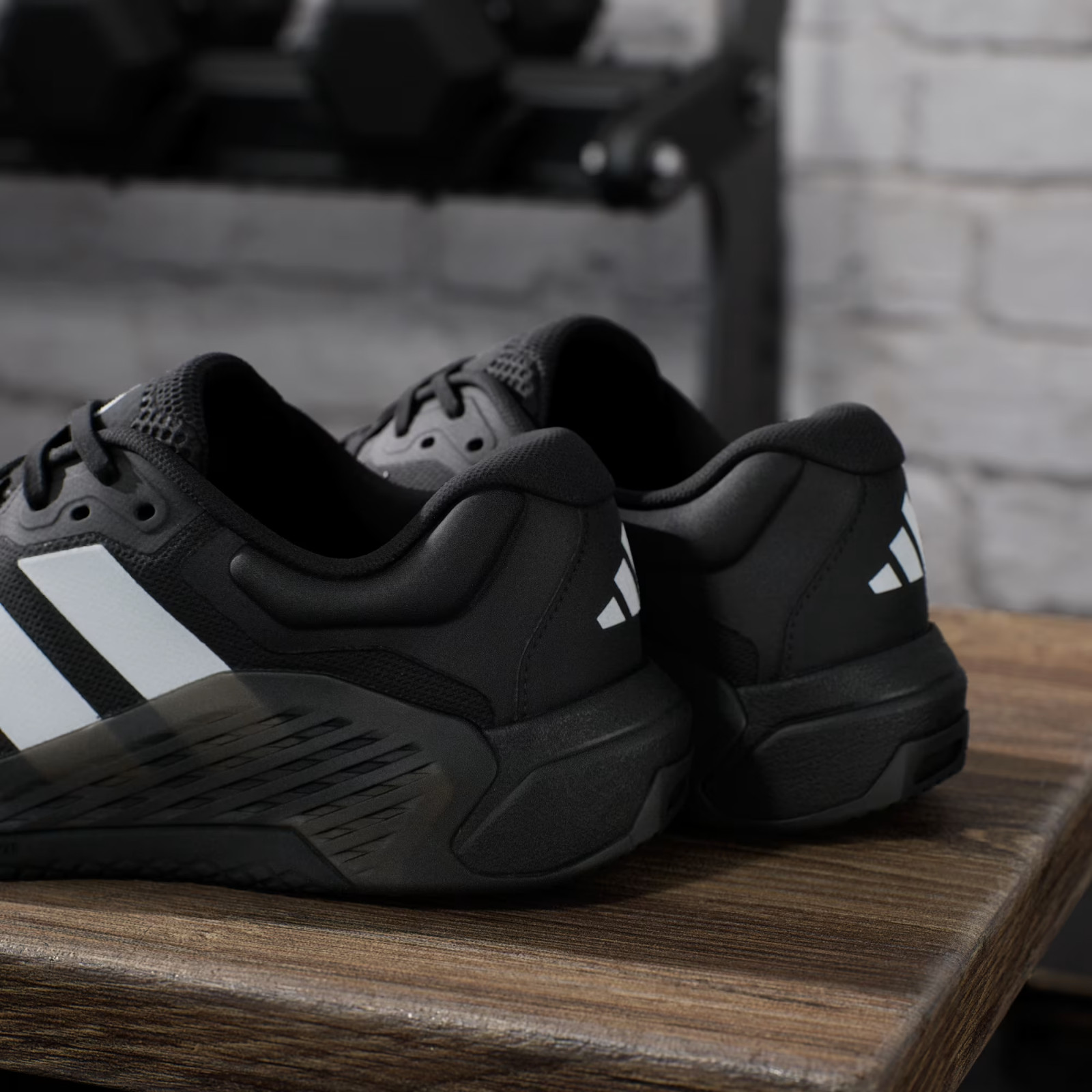 adidas DROPSET 4 TRAINING JR4671 Core Black / Cloud White / Lucid Red Men’s Size