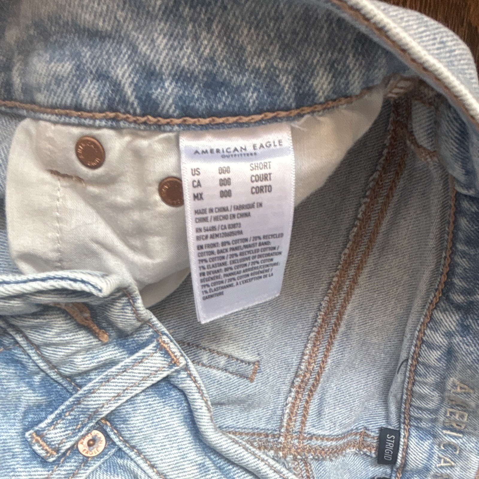 American Eagle Outfitters Women’s High Rise Light Wash Jeans, Size 000 & Short