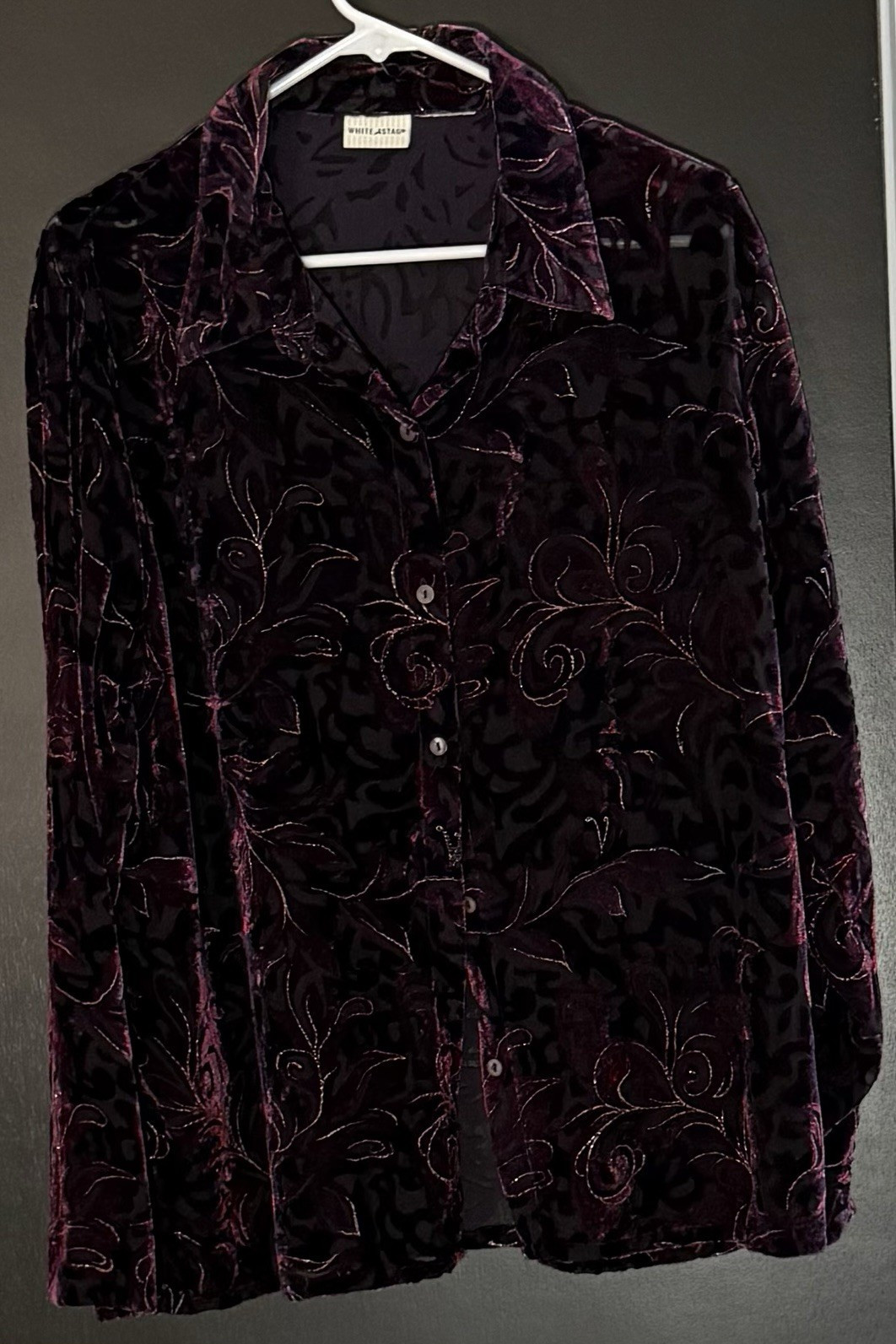 White Stag Maternity L Black Purple Velvet Floral Collared Long Sleeve Button-Up