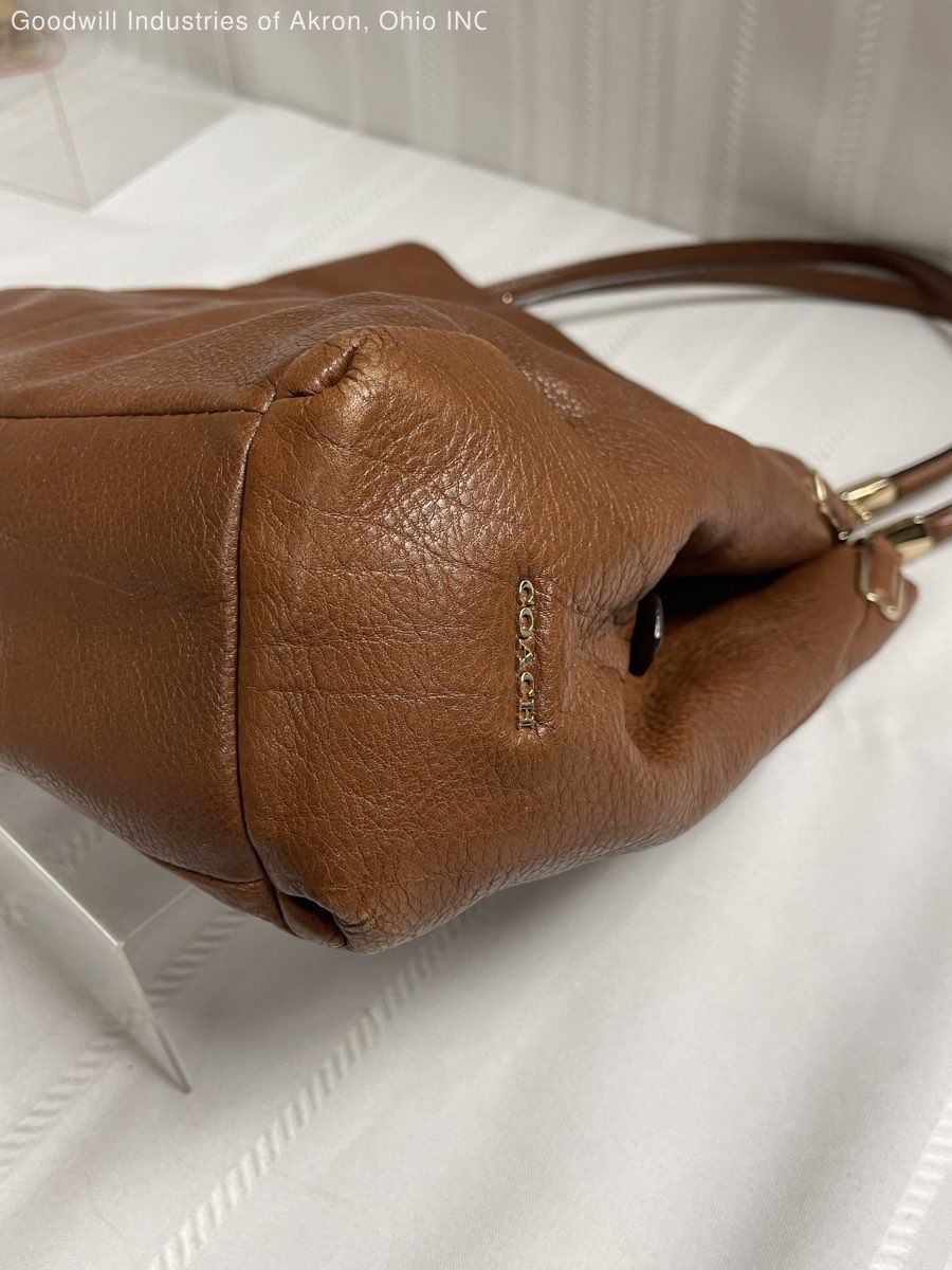 Coach Brown 2010s Madison Phoebe Pebbled Leather Shoulder Bag Medium COA