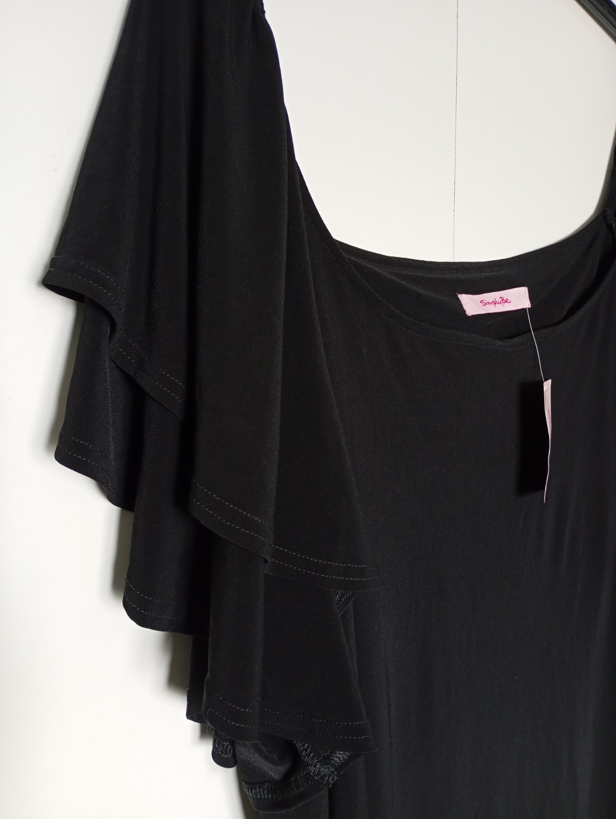 Simply Be. Black Flutter Sleeve Top. Size 32. New With Tag. Plus Size Clothing.