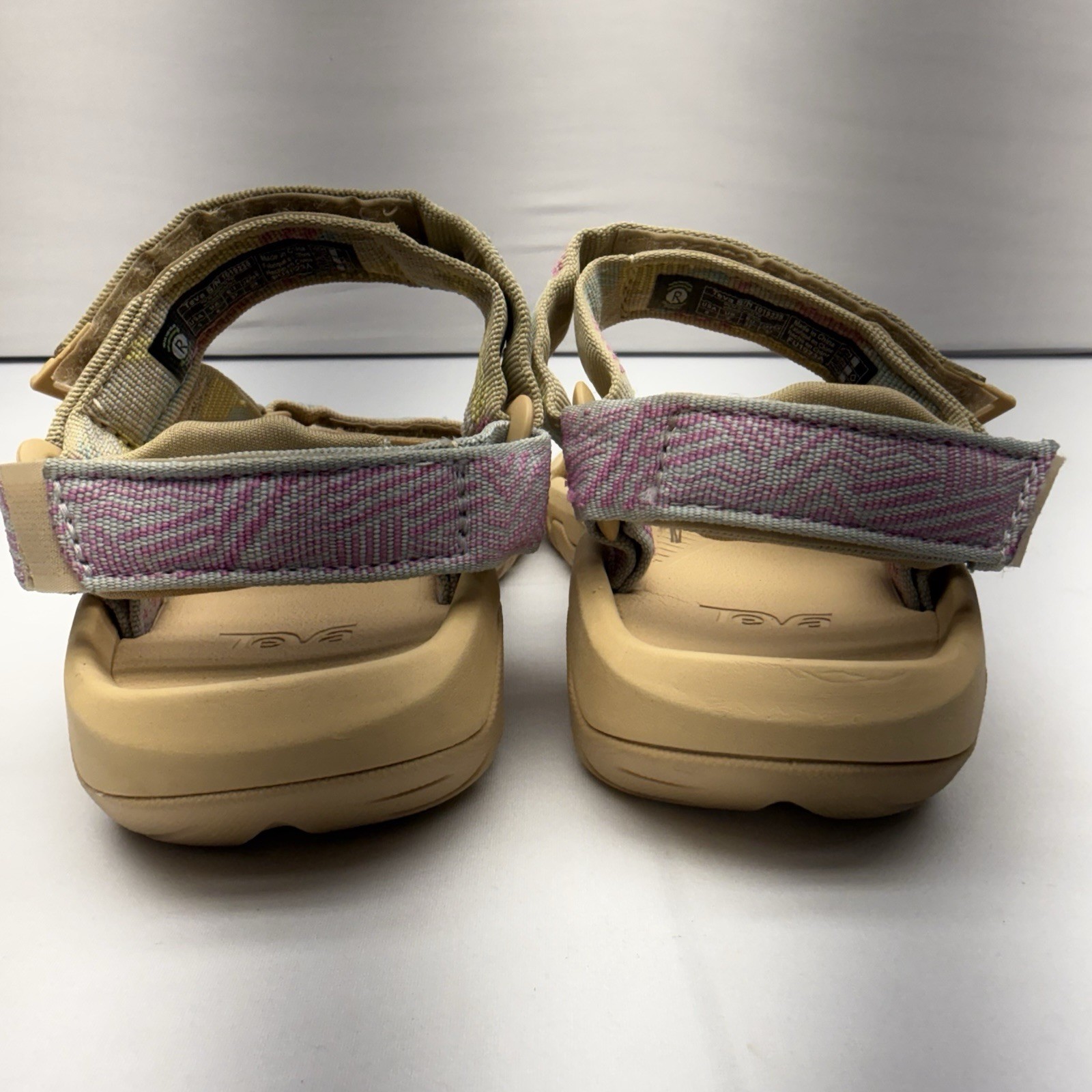 Teva Hurricane XLT2 Borderless Tan Multi Sport Sandals Trail Beach Swim Sz 6