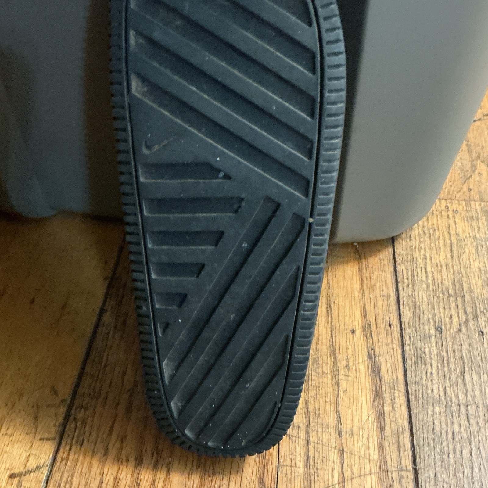 Nike Men’s Black Slide Sandals Slip-On Rubber Upper Logo US 7.5 M