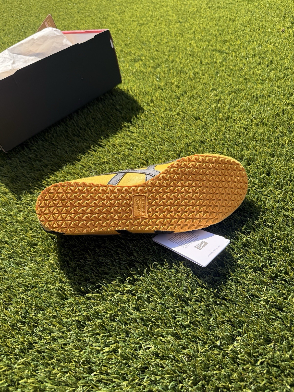 Onitsuka Tiger Mexico 66 Yellow/Black Men’s 10 Brand New