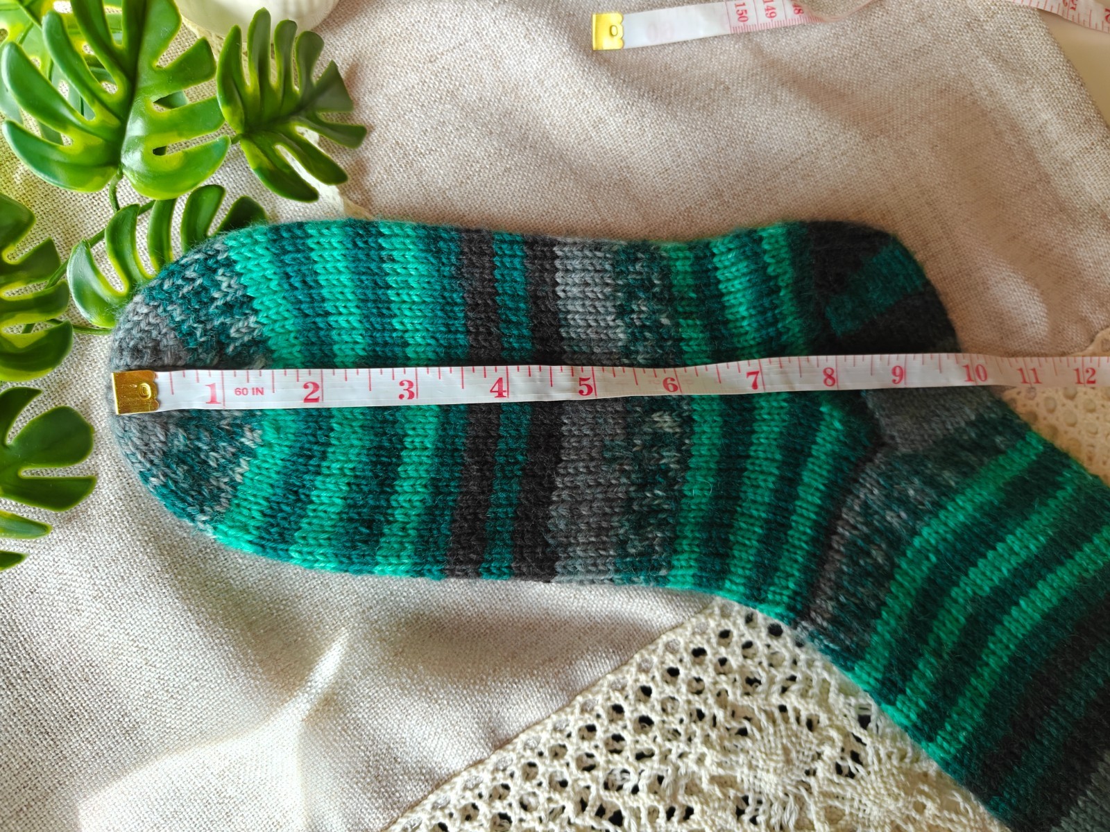 Malachite Elf | Hand Knit Wool Socks | EU 38-39 | Cozy Green Socks | Handmade