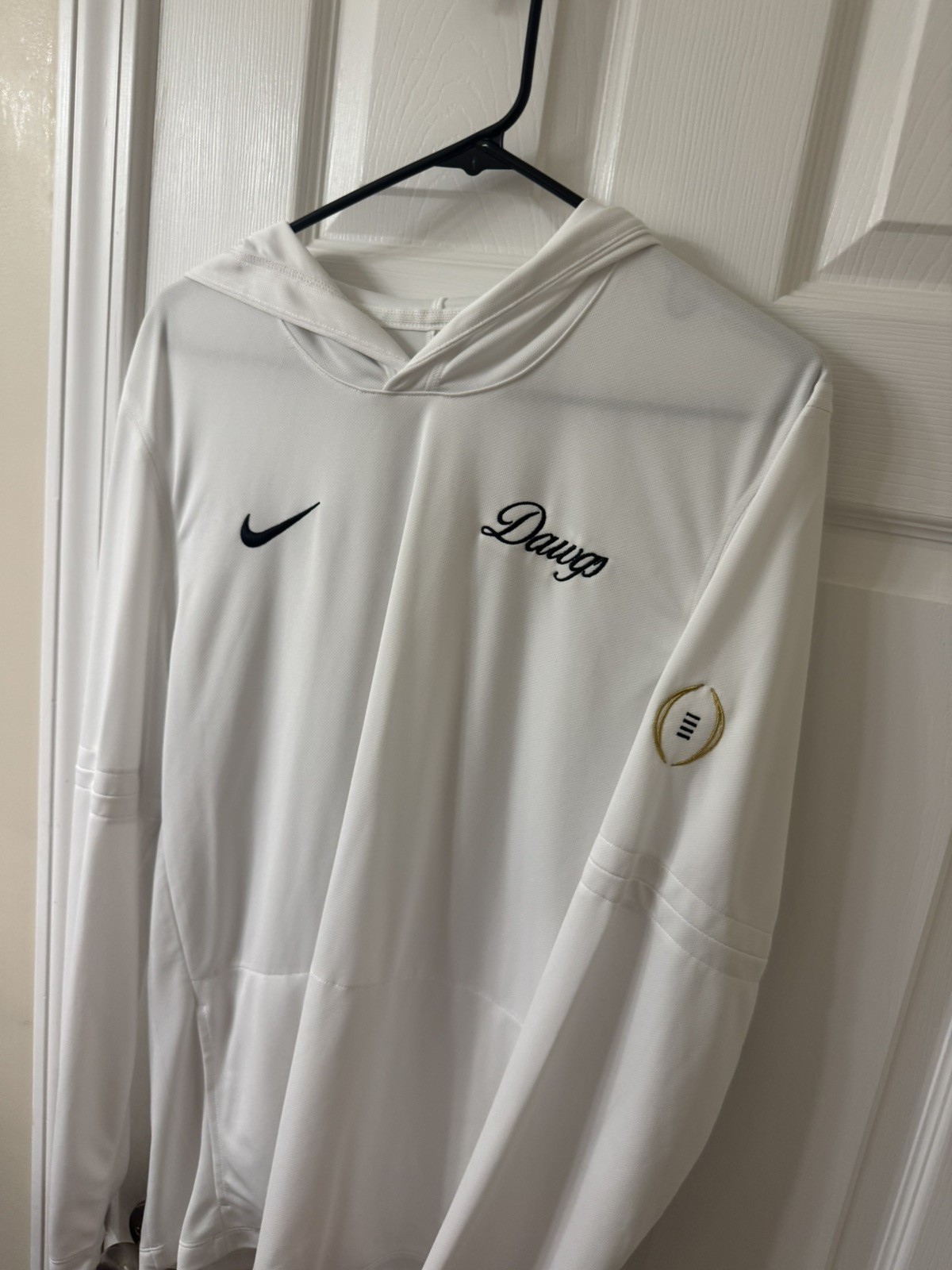 Nike Dri-FIT Dawgs Playoff Team Issued White Lightweight Pullover Hoodie L