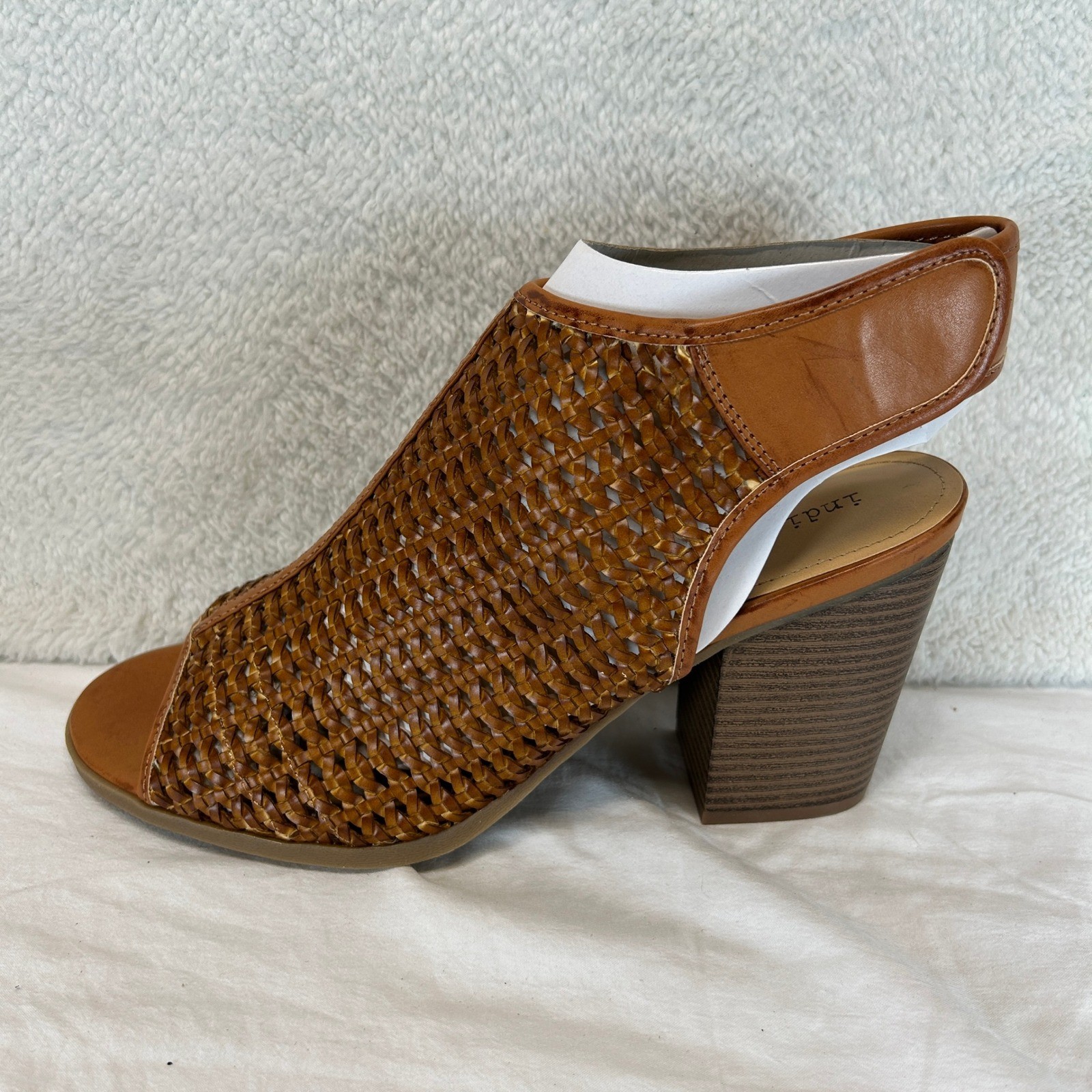 Indigo Rd Irpeele Womens Medium Brown Woven Open Toe Block Heel Sandals 11 New