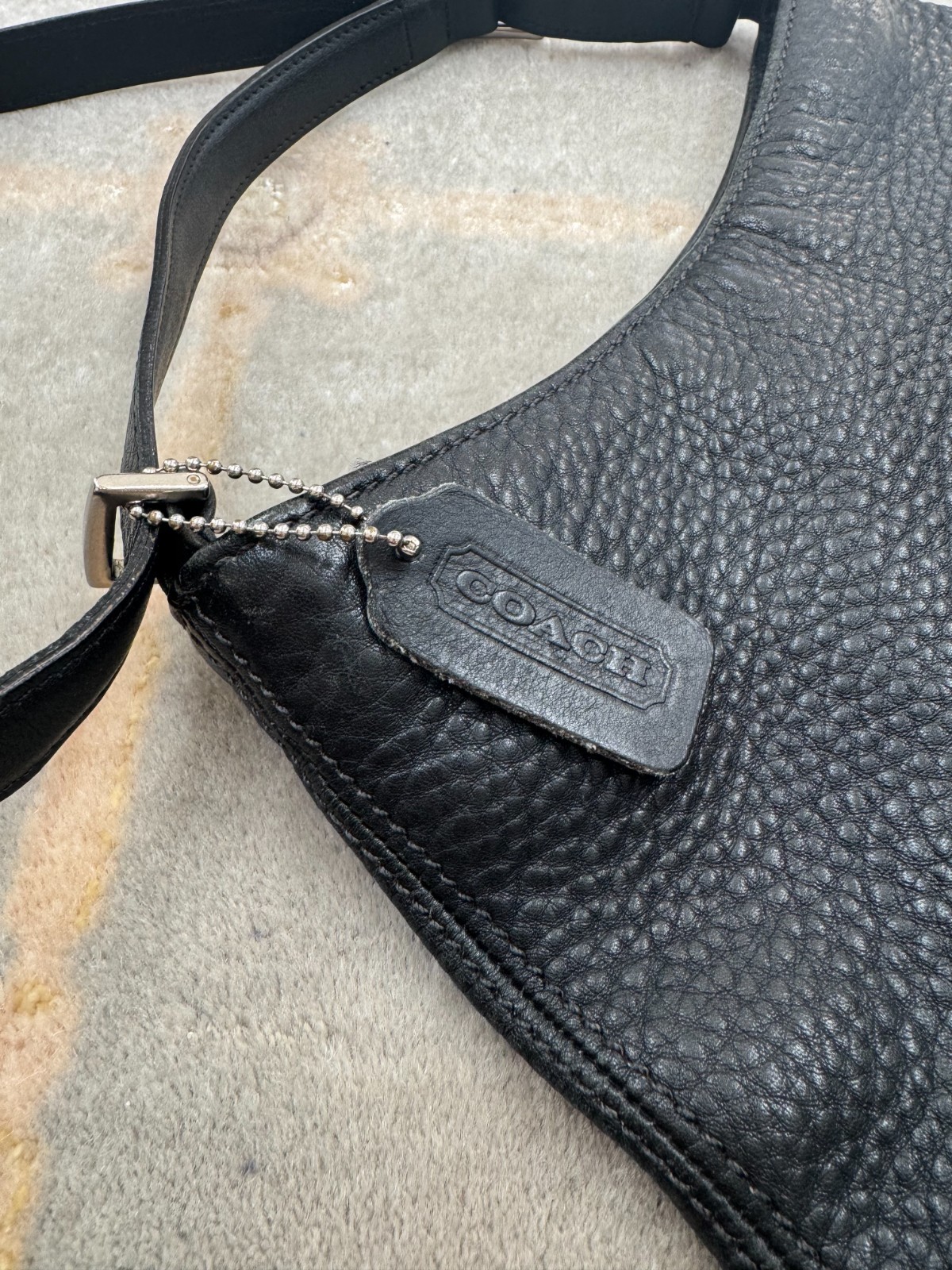 Coach Hudson Vintage Black Pebbled Leather Crossbody Bag – Adjustable – Pockets