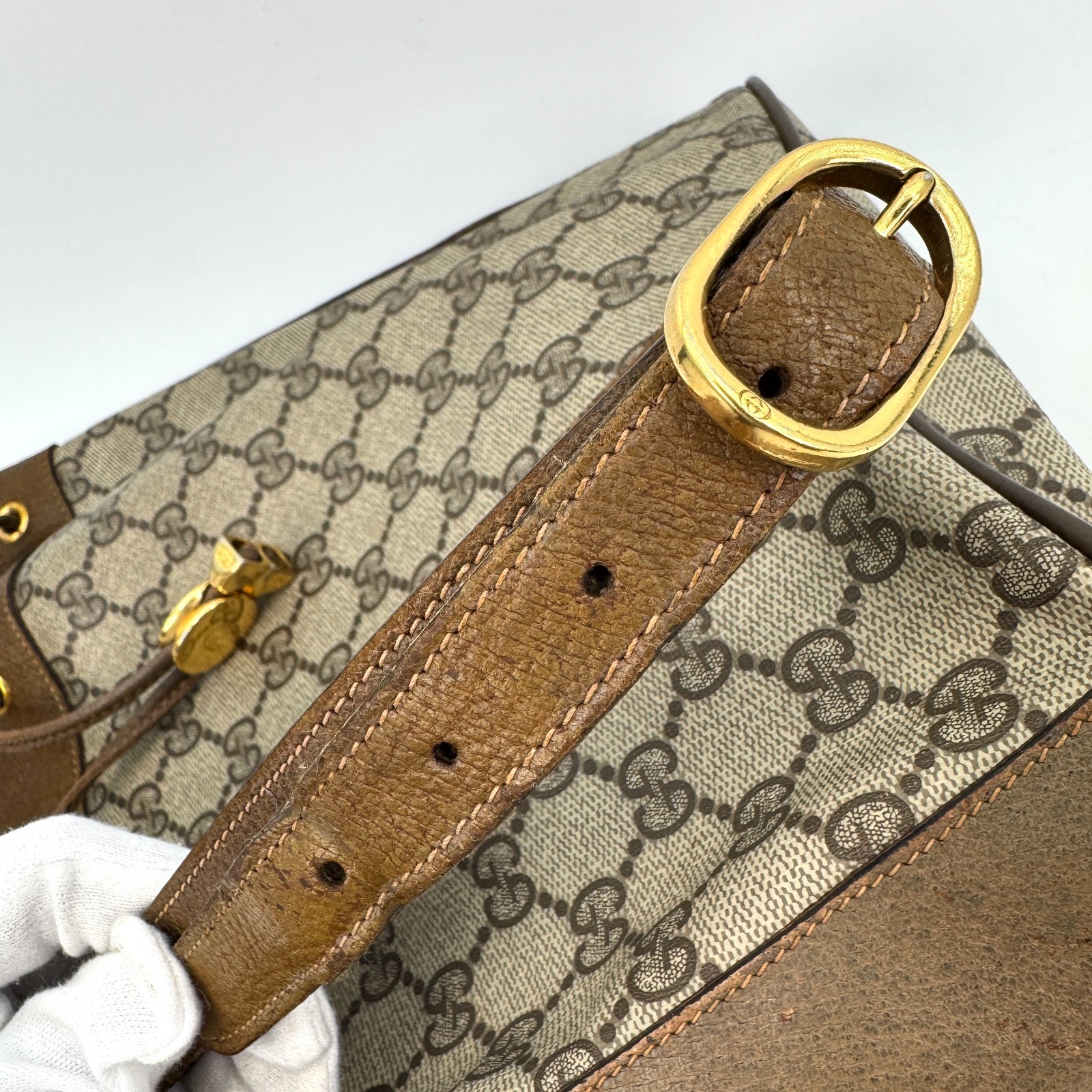 Vintage GUCCI Sherry Shoulder Bag Drawstring GG