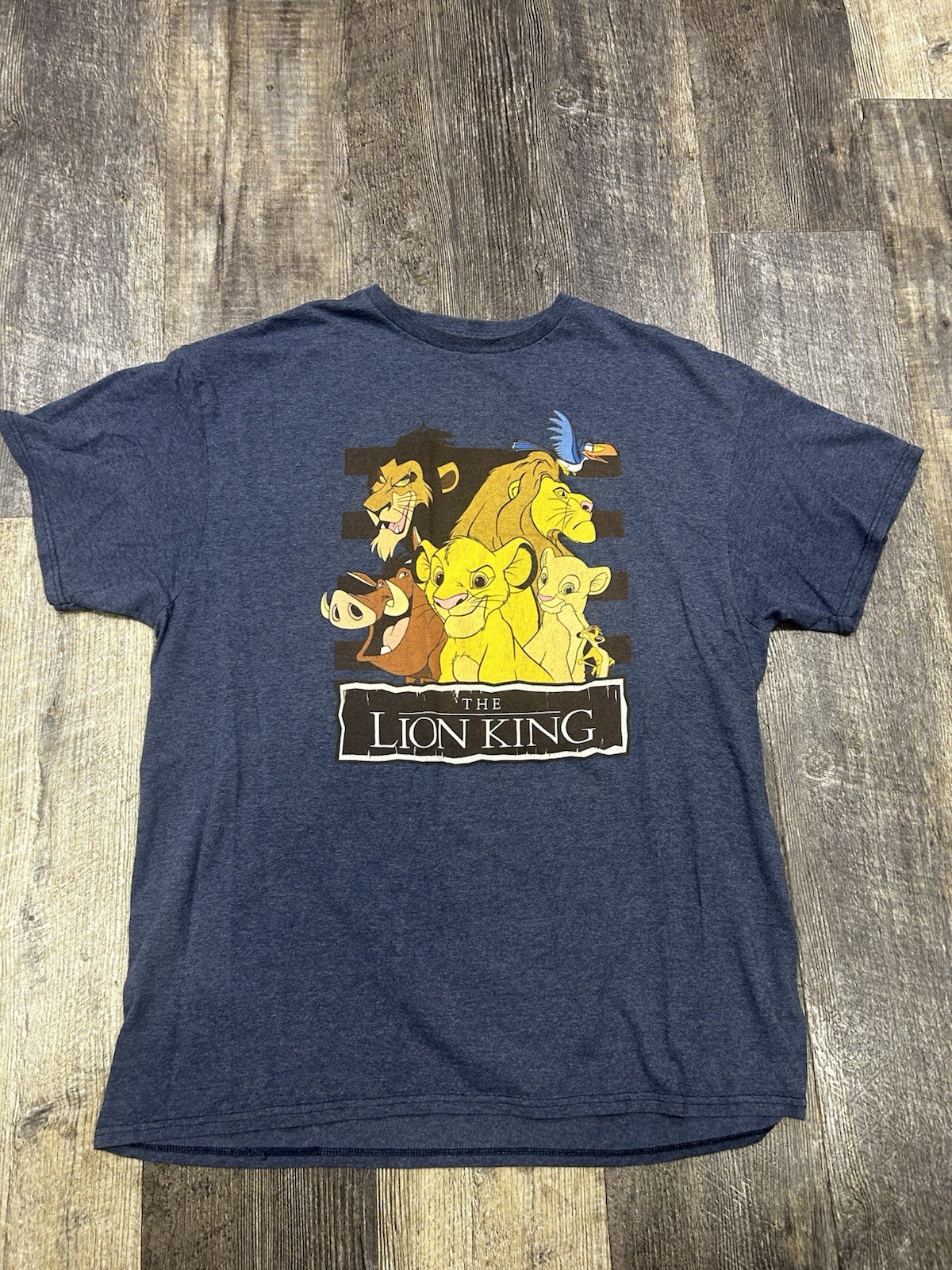 Disney Men’s Lion King T-shirt Size XL