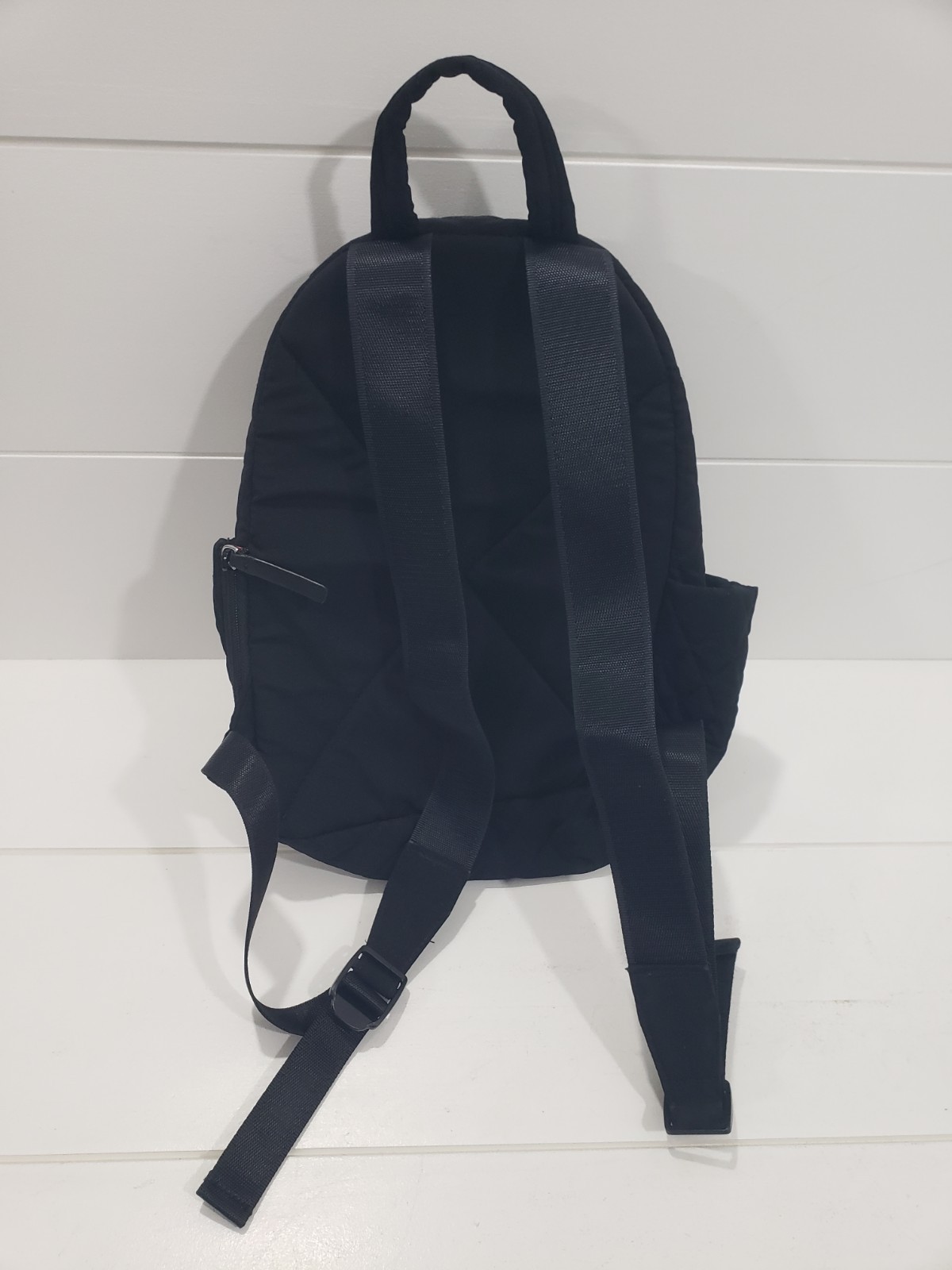 Vera Bradley Essential Compact Classic Black Quilted Backpack Everyday Use