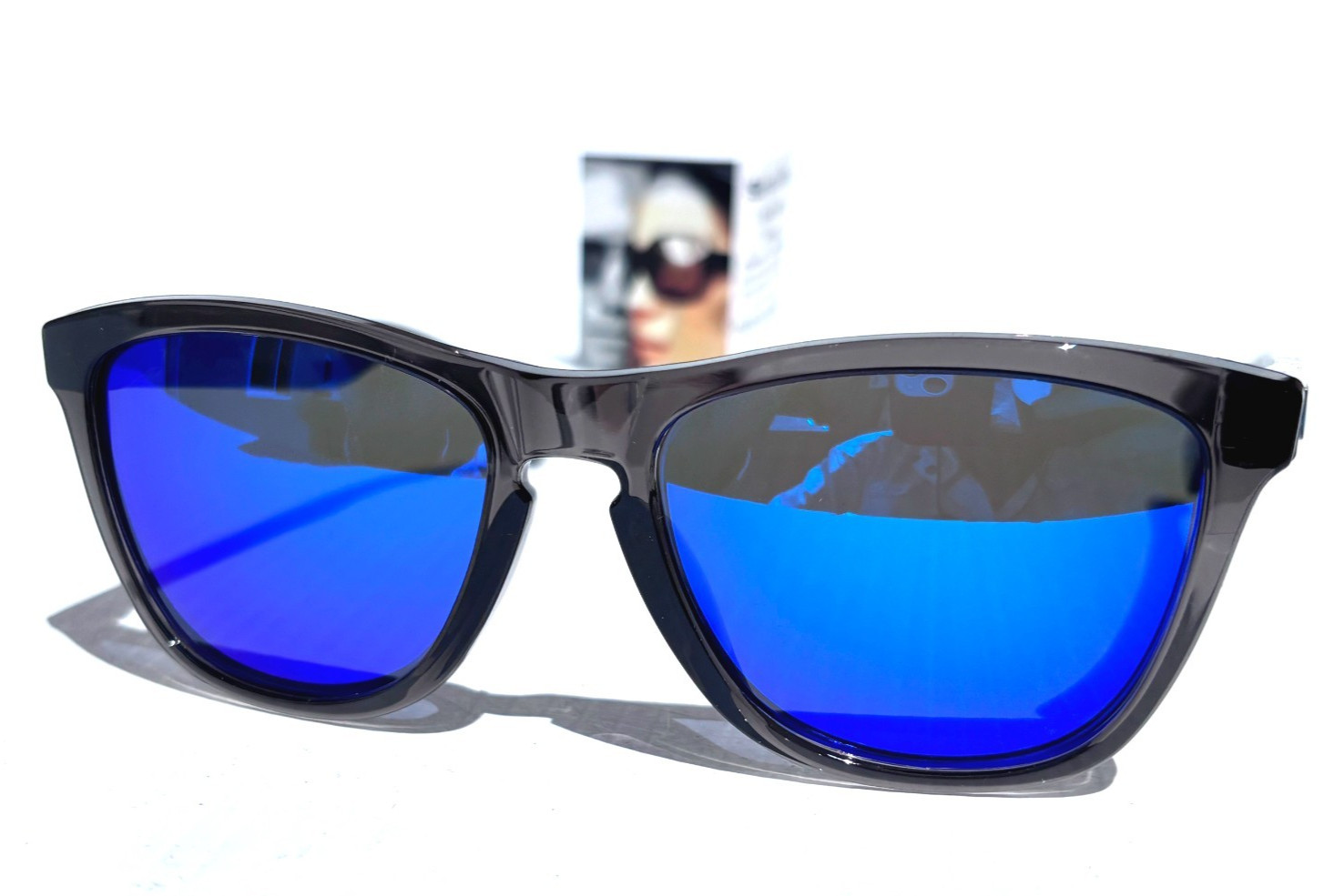 Oakley Frogskins Grey Smoke POLARIZED Galaxy Blue Mirror Lens Sunglass 9245-74