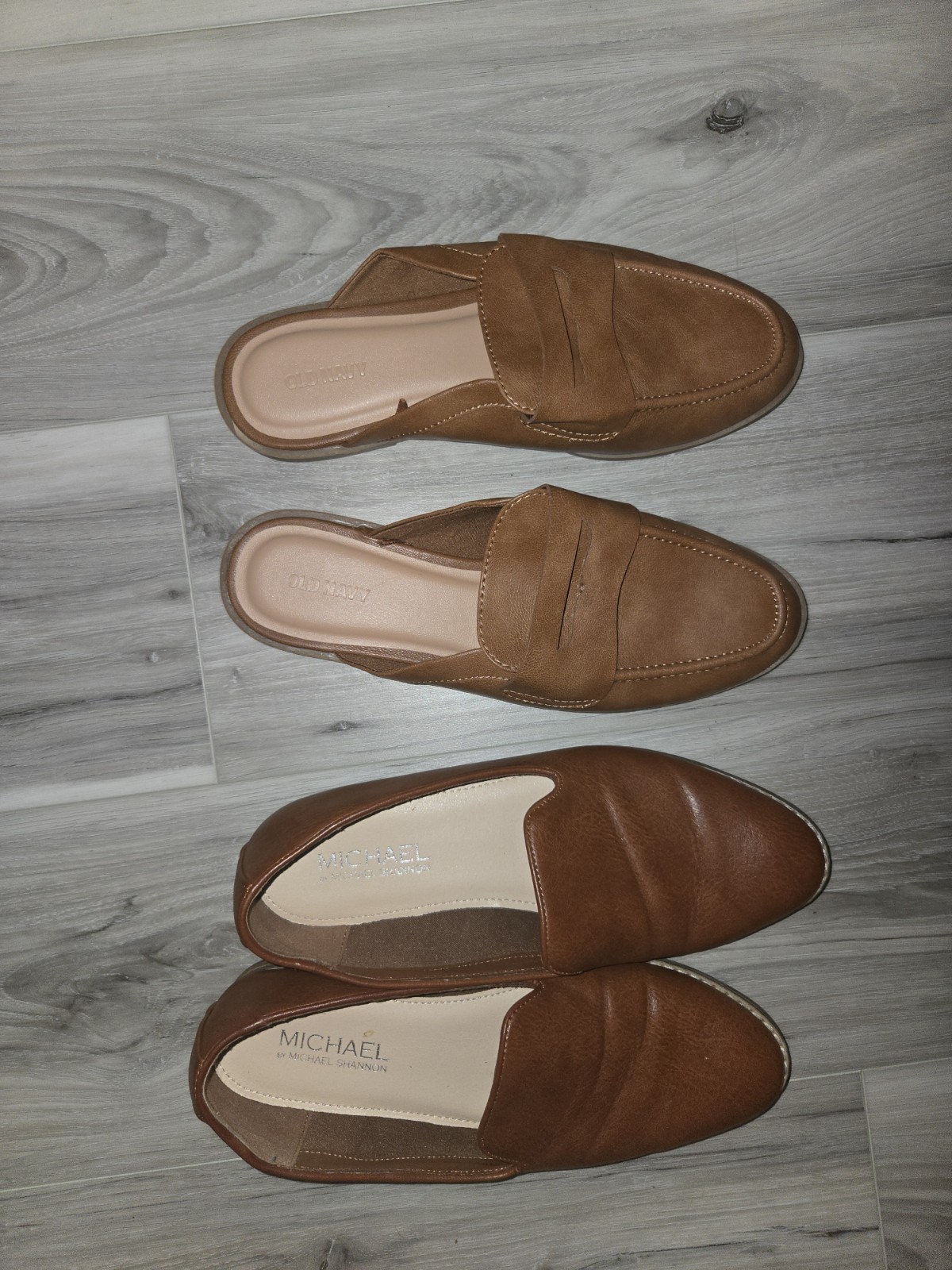 2 Pairs Of Women’s Loafers 1 Pair Michael Slide On And 1 Pair Old Navy Backless