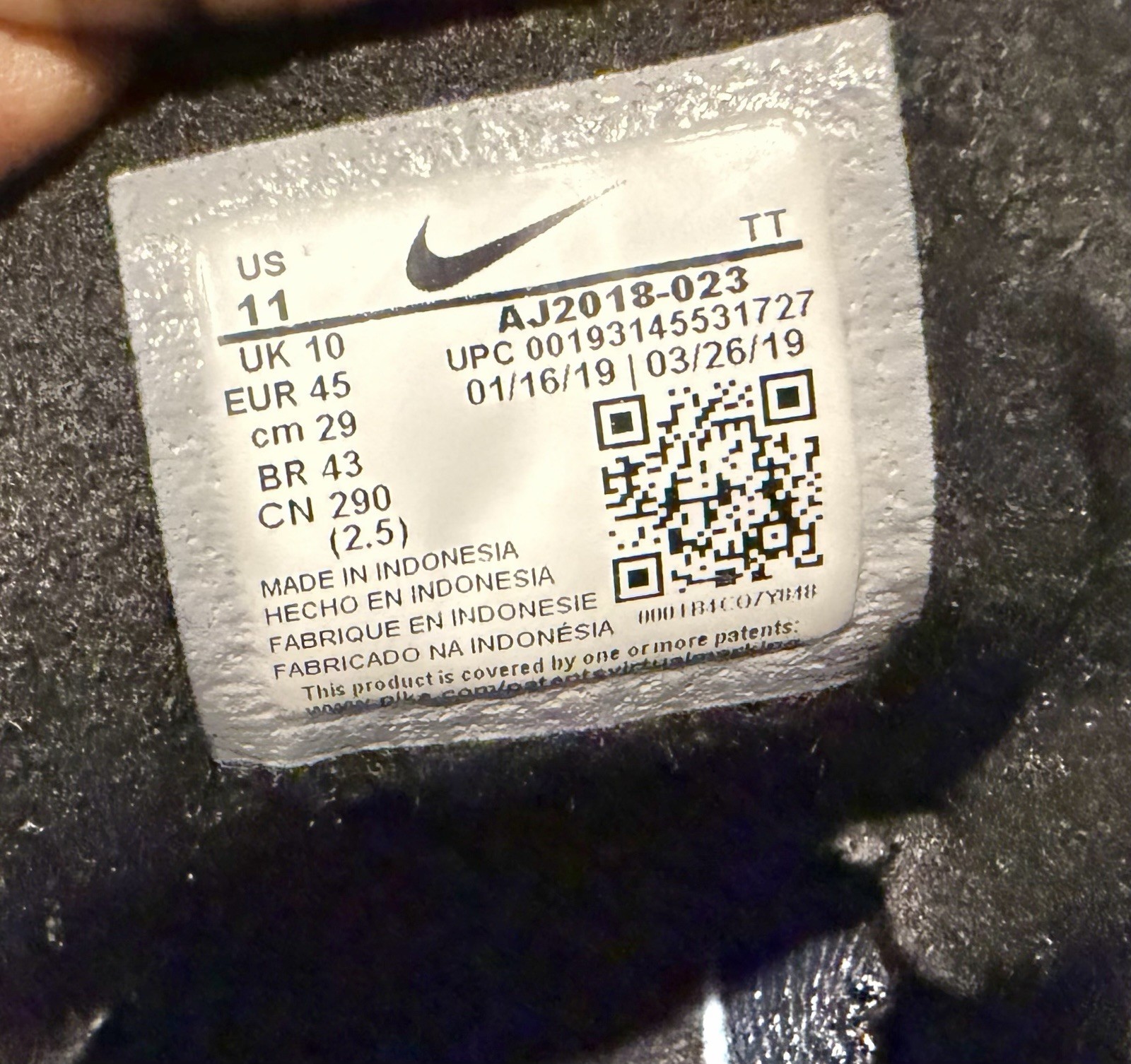 Nike Air Max 95 Se Windbreaker Black-Flash Crimson Sz 11 [AJ2018-023]