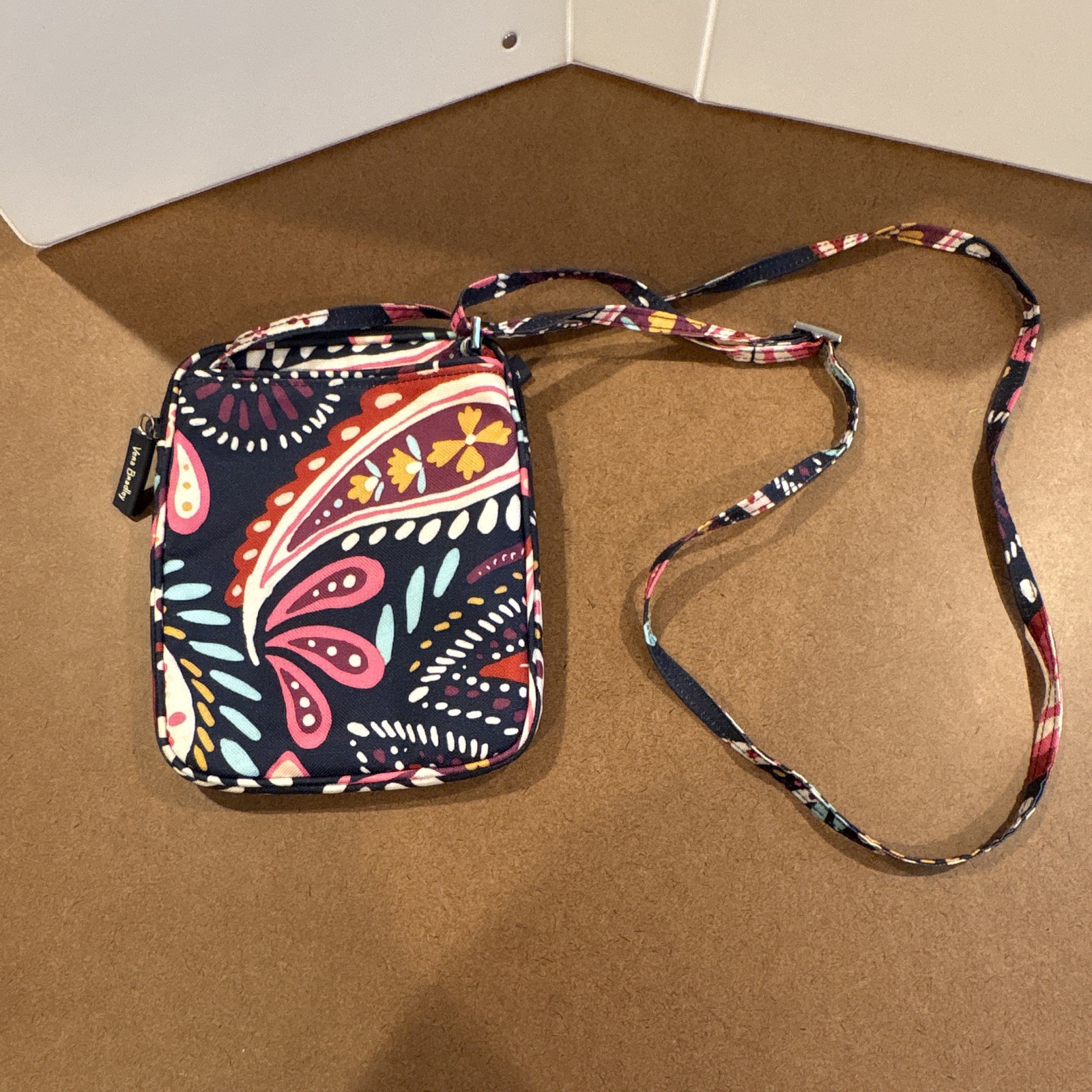 Vera Bradley Small Floral Multicolor Zip Crossbody Bag w/ Adjustable Strap