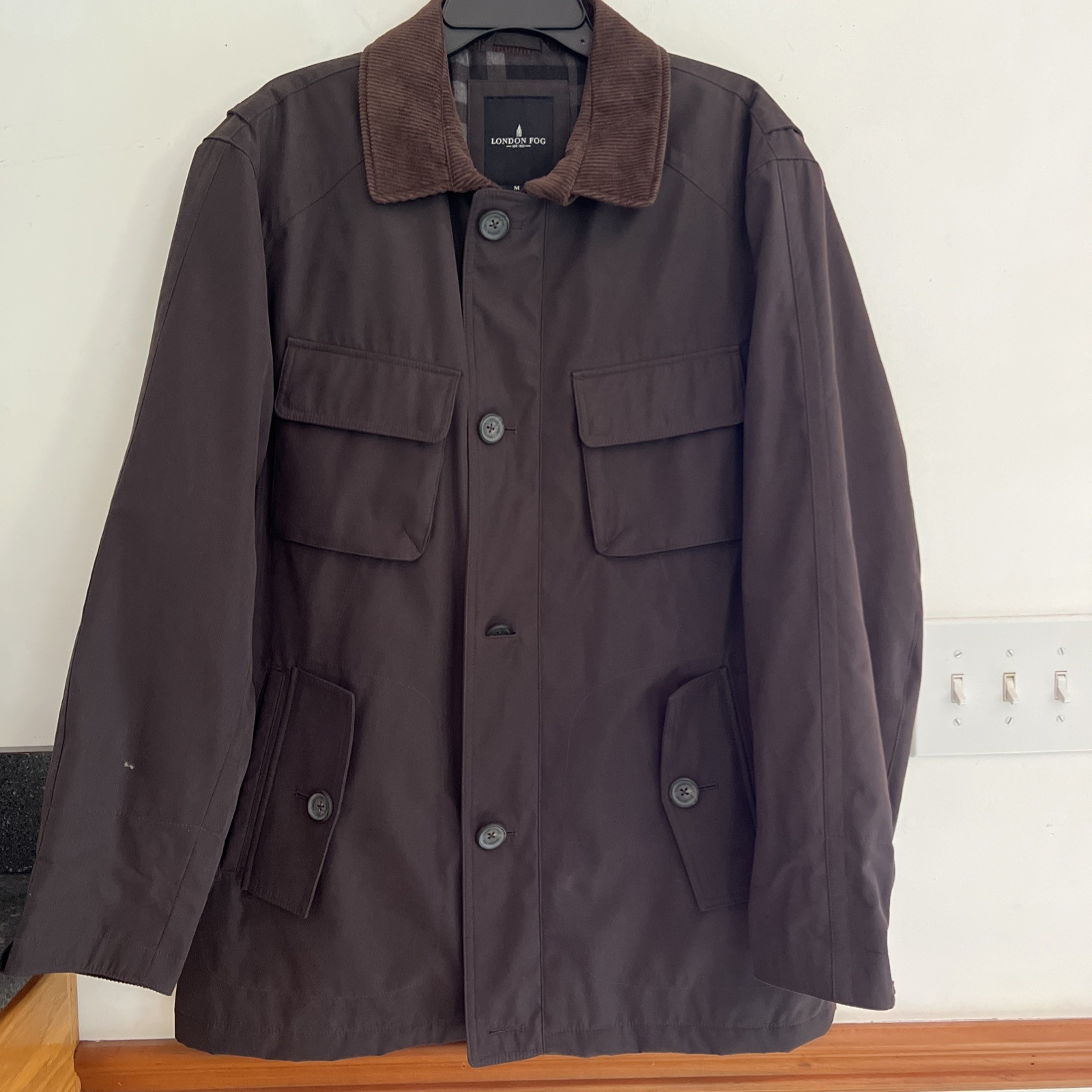 London Fog Jacket Men’s Size Medium Brown Zipper Button Closure