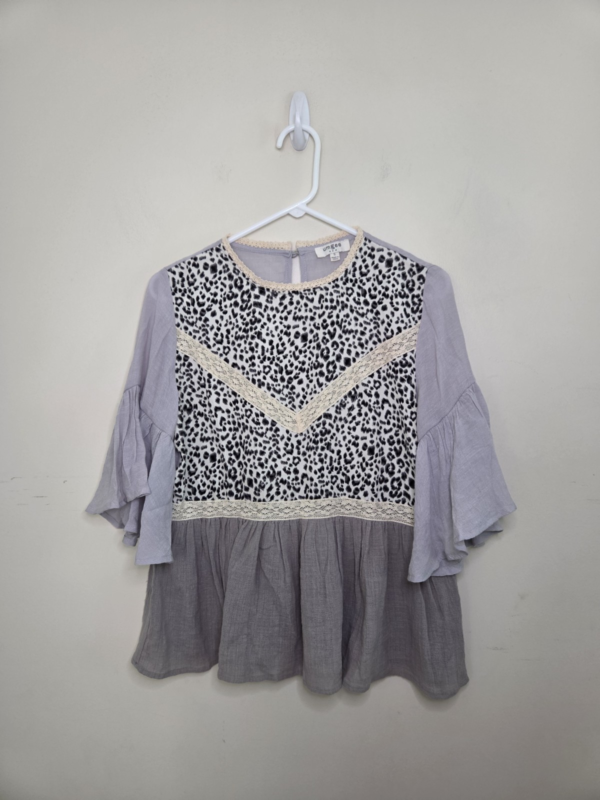 Women’s Umgee Animal Print Boho Top Sz Small