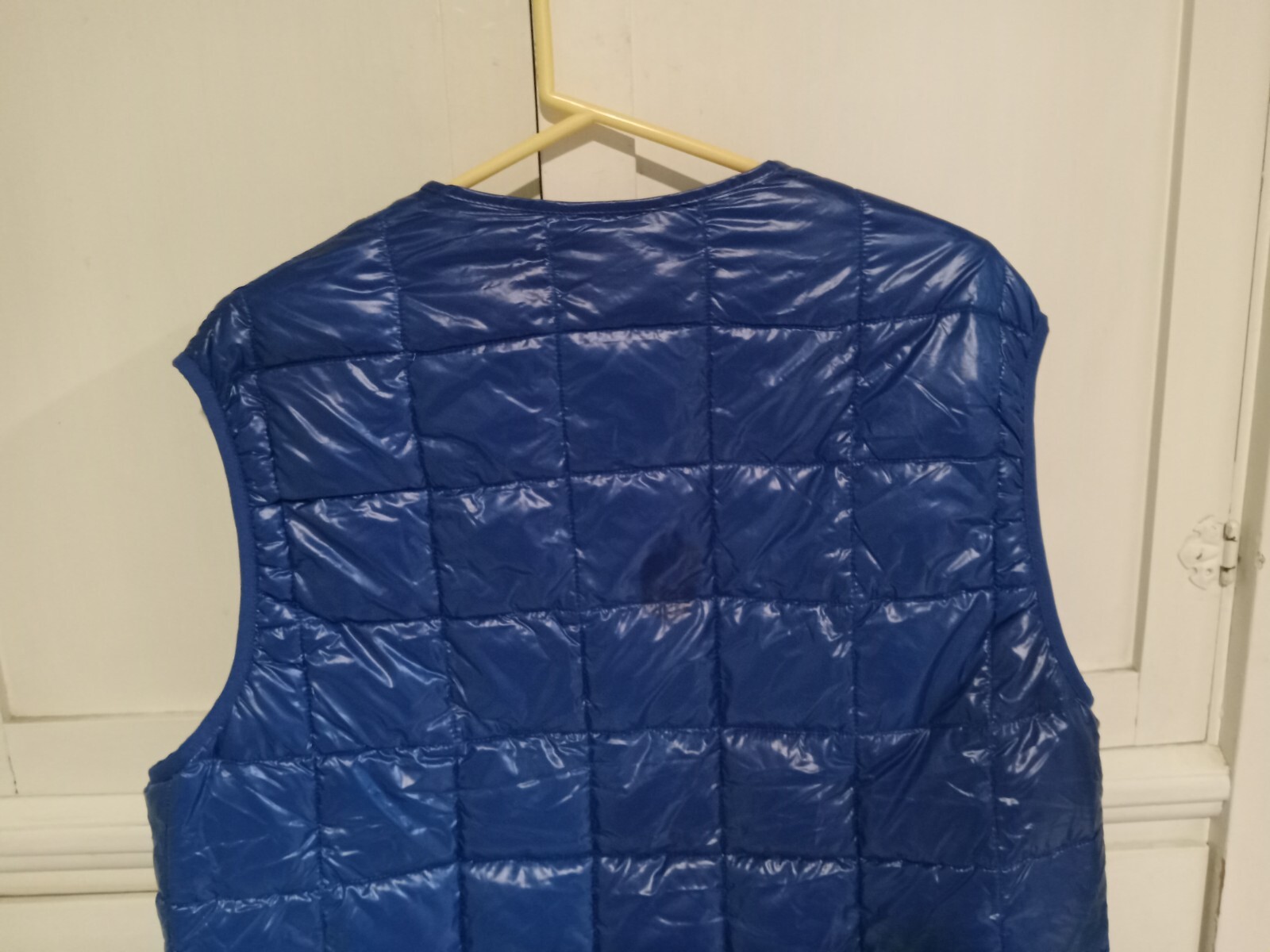 H&M 100% Recycled Polyester Blue Lightweight Padded Vest Men’s Size Large