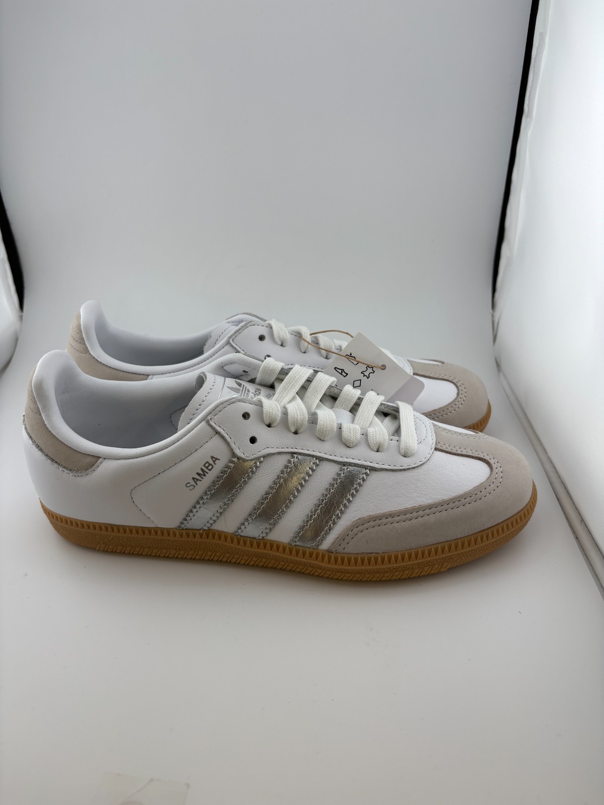 NEW adidas Samba OG White Silver Metallic Grey JI2725 Size 6W NO BOX
