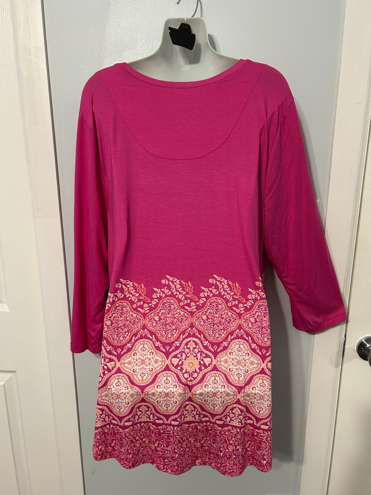 NWT JM Collection Petunia Pink Floral Stretchy Top with 3/4 Sleeves Plus Size 1X