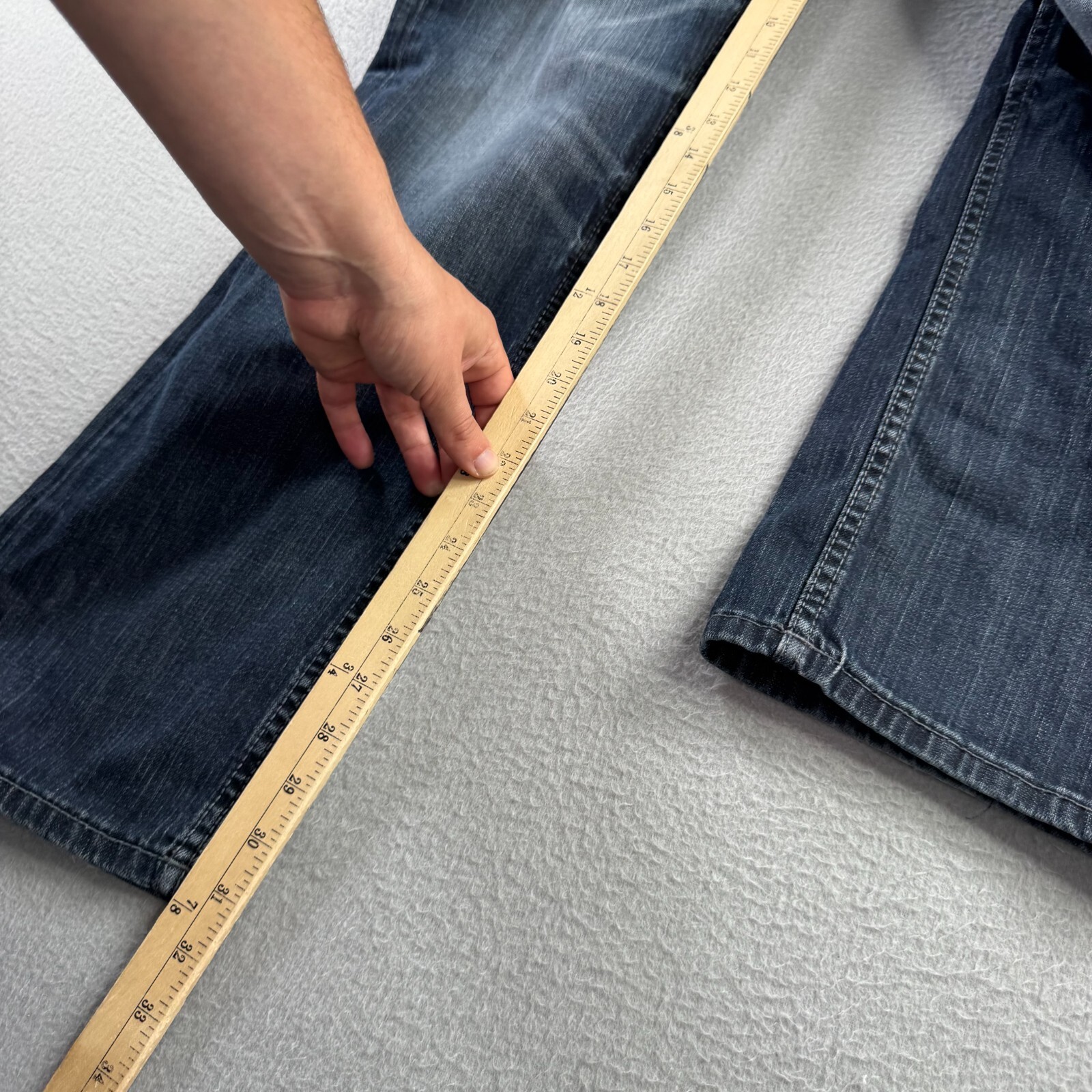 Buckle BKE Jeans Mens 34R (Fits 35×31) Blue Denim Derek Straight Leg SEE DETAILS