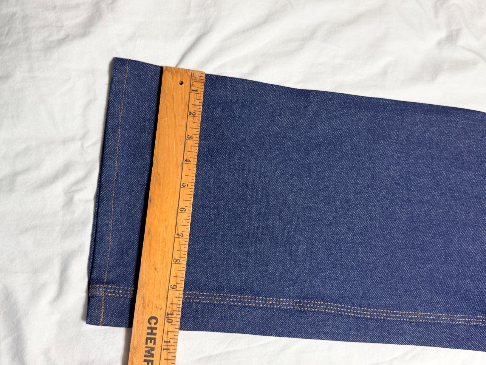 Ben Davis Carpenter Jeans 32X31 STYLE 776 DARK BLUE DISTRESSED FLAW
