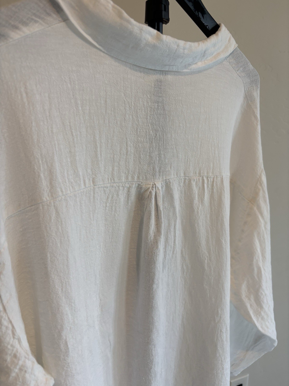 BLANKNYC Women’s XXL White Linen Blend Woven Collared Long Sleeve
