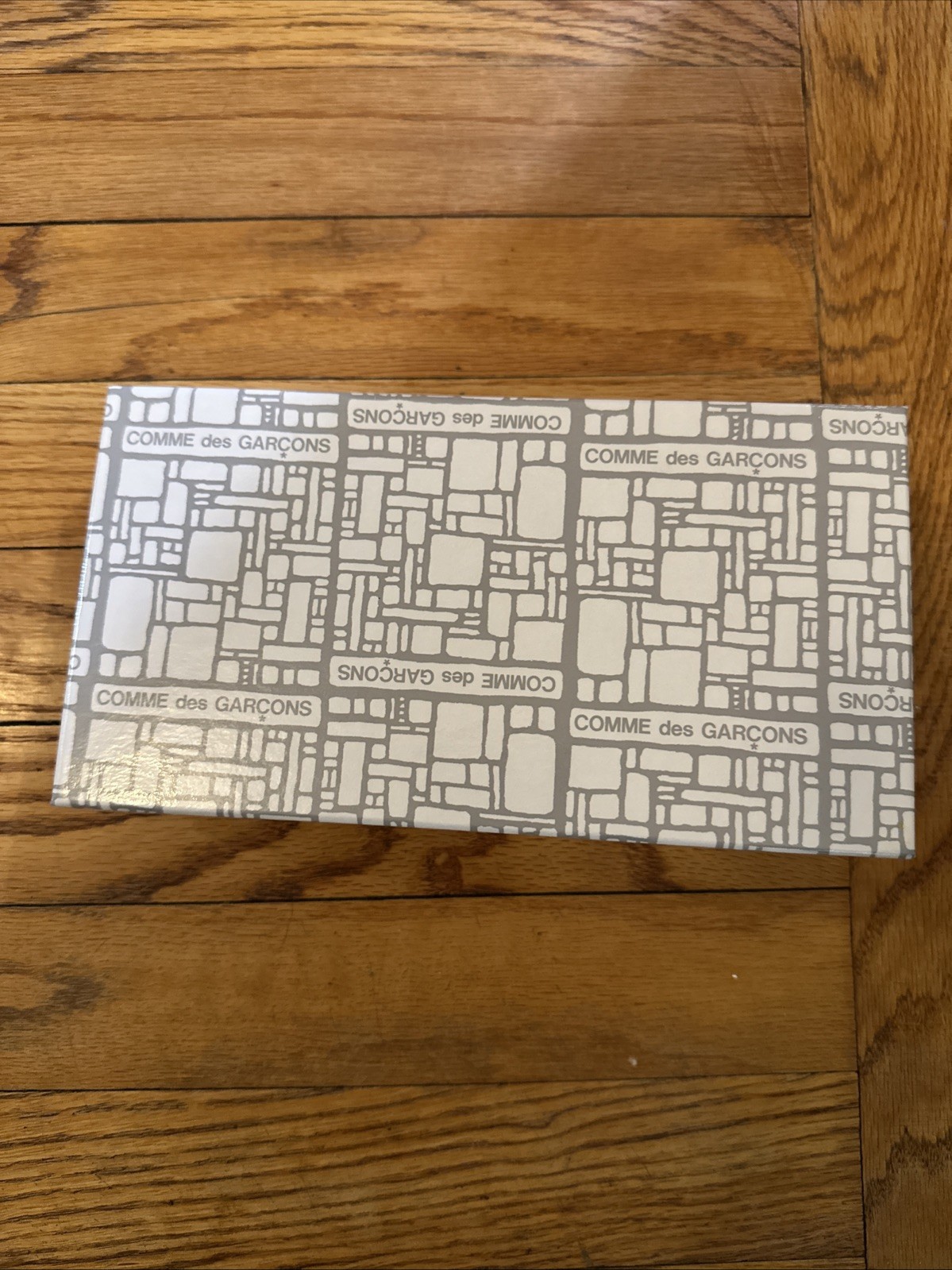 Comme des Garçons New Leather Zip Wallet (with Tag , Brand New, Color: Navy)