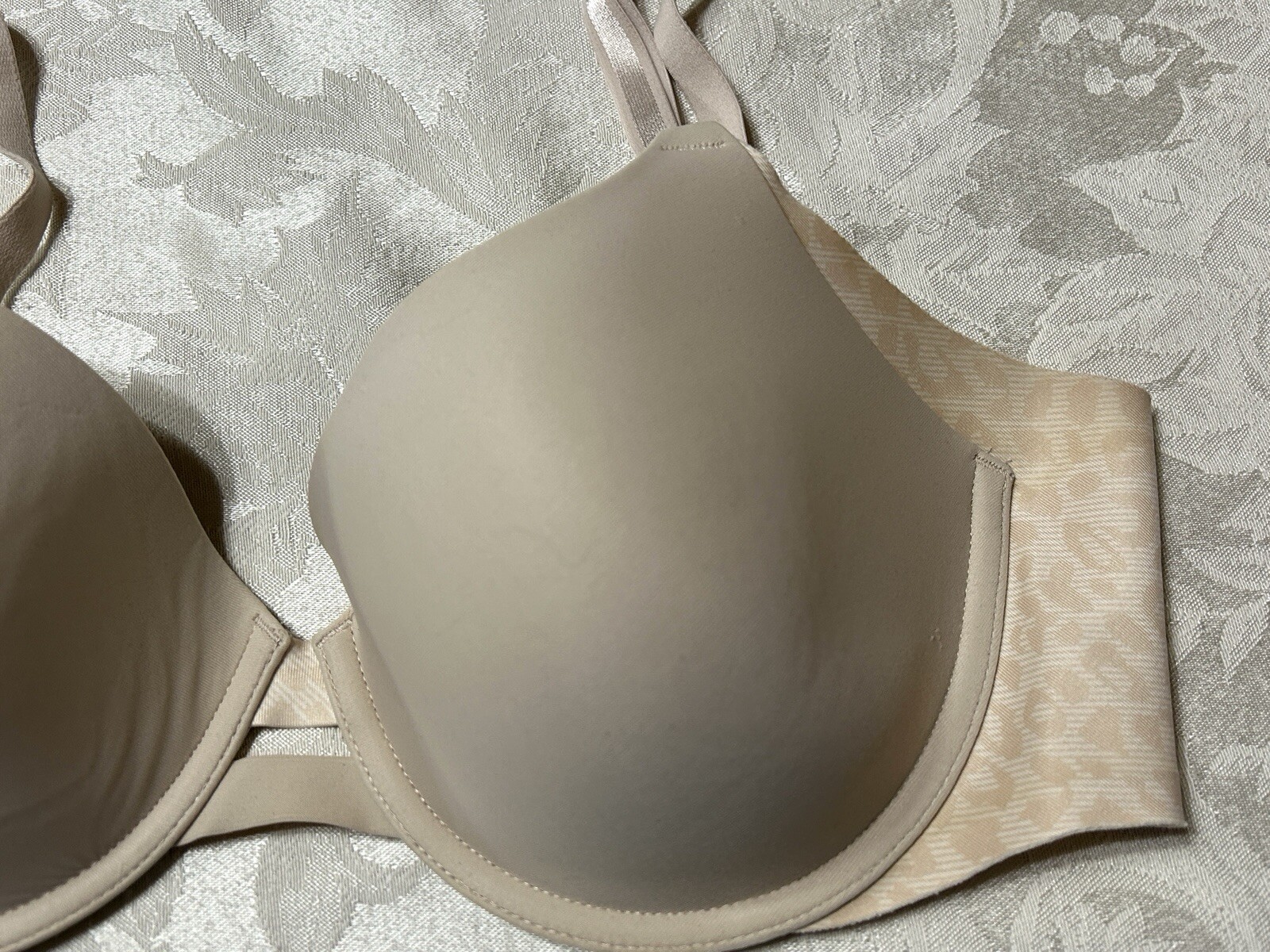 WARNER’S RB5781A No Side Effects Smoothes Underwire 34D Nude Animal Print Bra