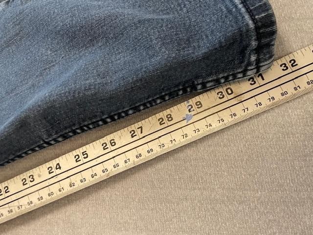 Levi’s 514 jeans 32×34 dark wash straight leg