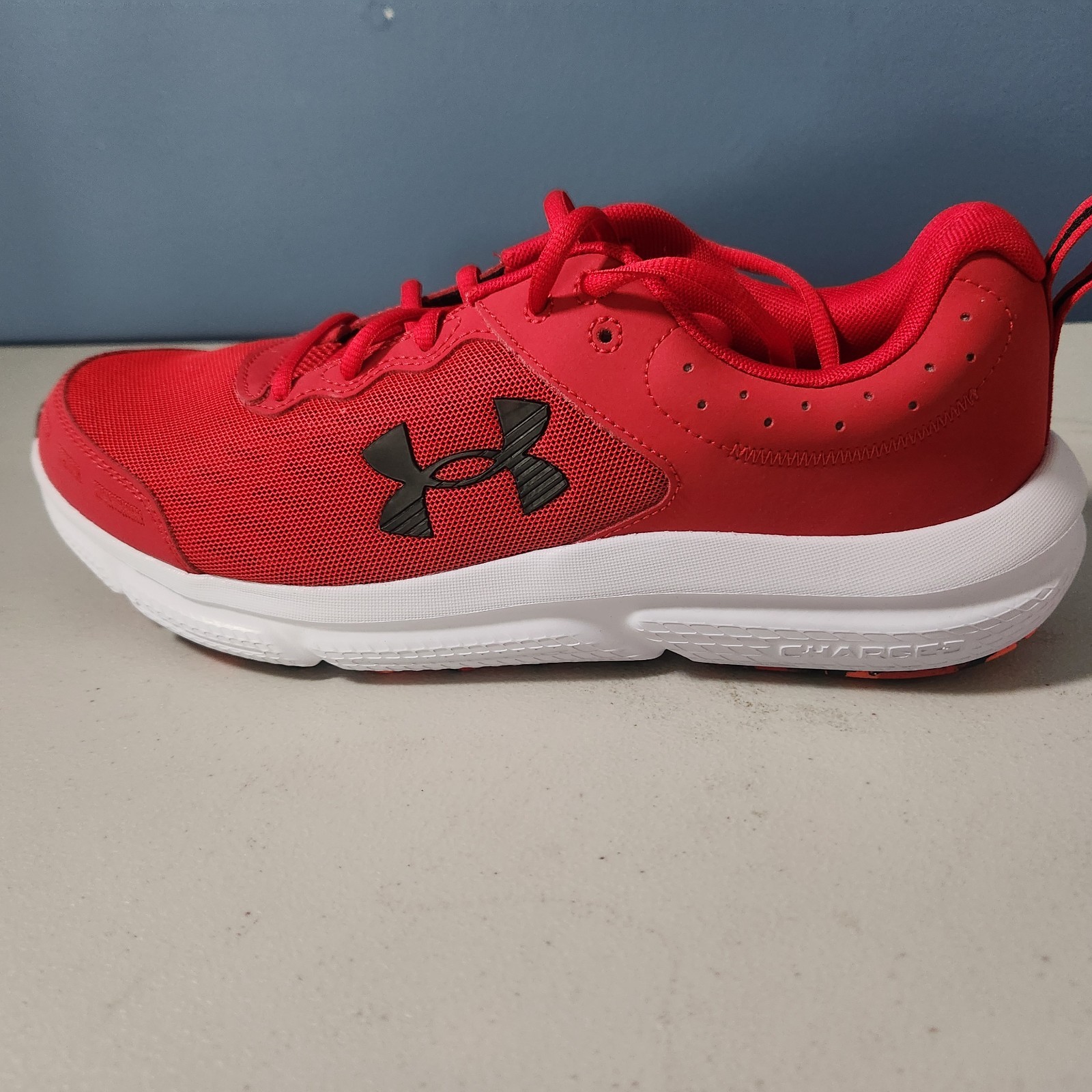 New Under Armour Mens UA Charged Assert 10 Sneakers Size 11.5 Red Running Shoes