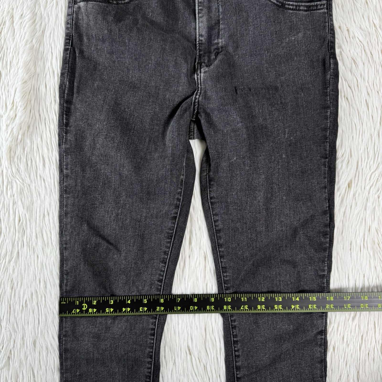 Levi’s 720 Charcoal Wash High-Rise Super Skinny Denim Jeans Women’s Size 31