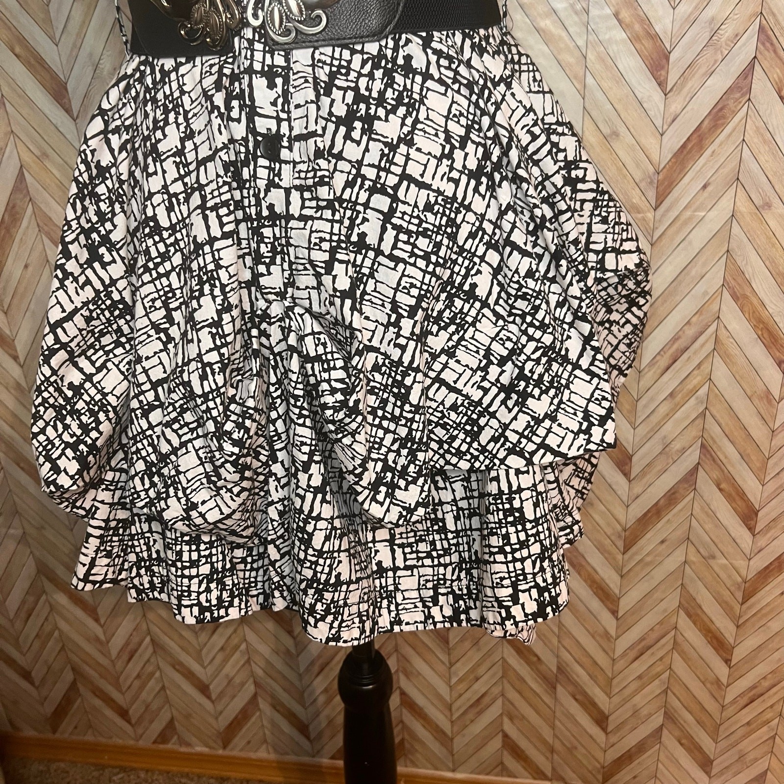 BCX Black White Abstract Print Ruffled Skirt Short Dress Women’s Medium
