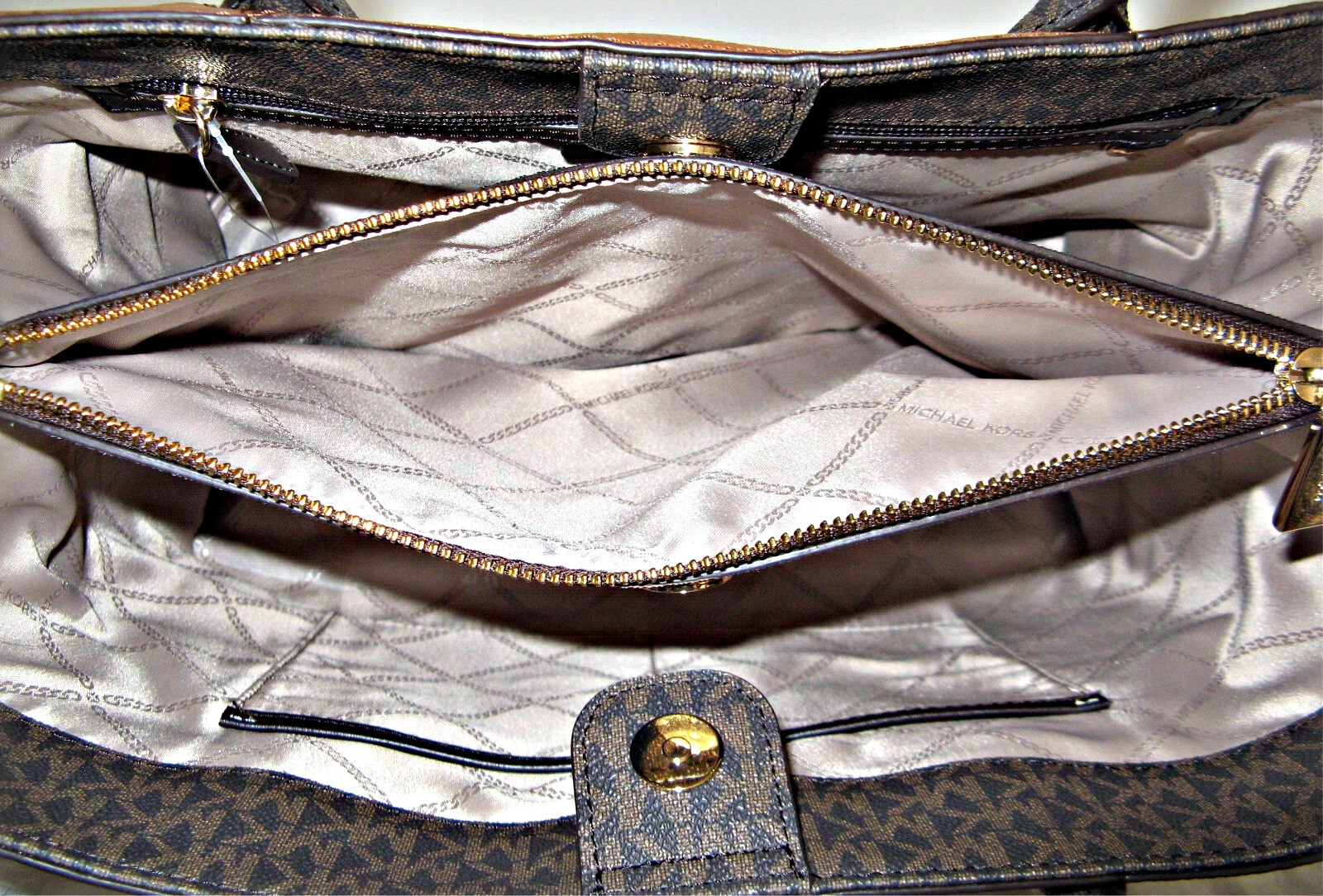 Michael Kors – Austin Large Leather Tote – Luggage
