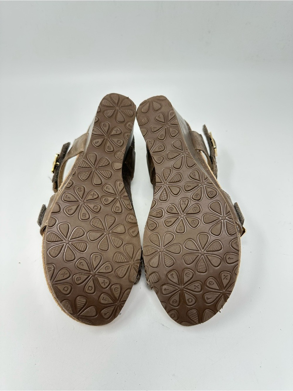 Aetrex Women’s Grace Adjustable Woven Wedge Taupe Sz 7.5-8