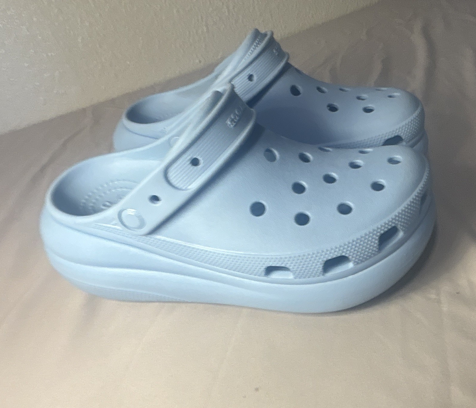 Crocs Classic Clog Sandals Blue size M8 size W10