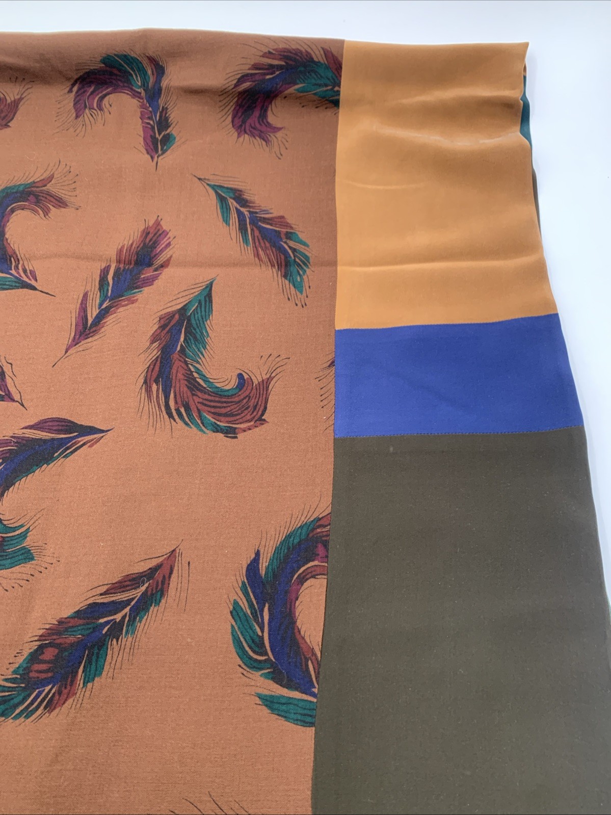 Burgundy Leaf Design Shawl Brown Blue Tan Gray Black Green 26 1/2″x91”Reversible