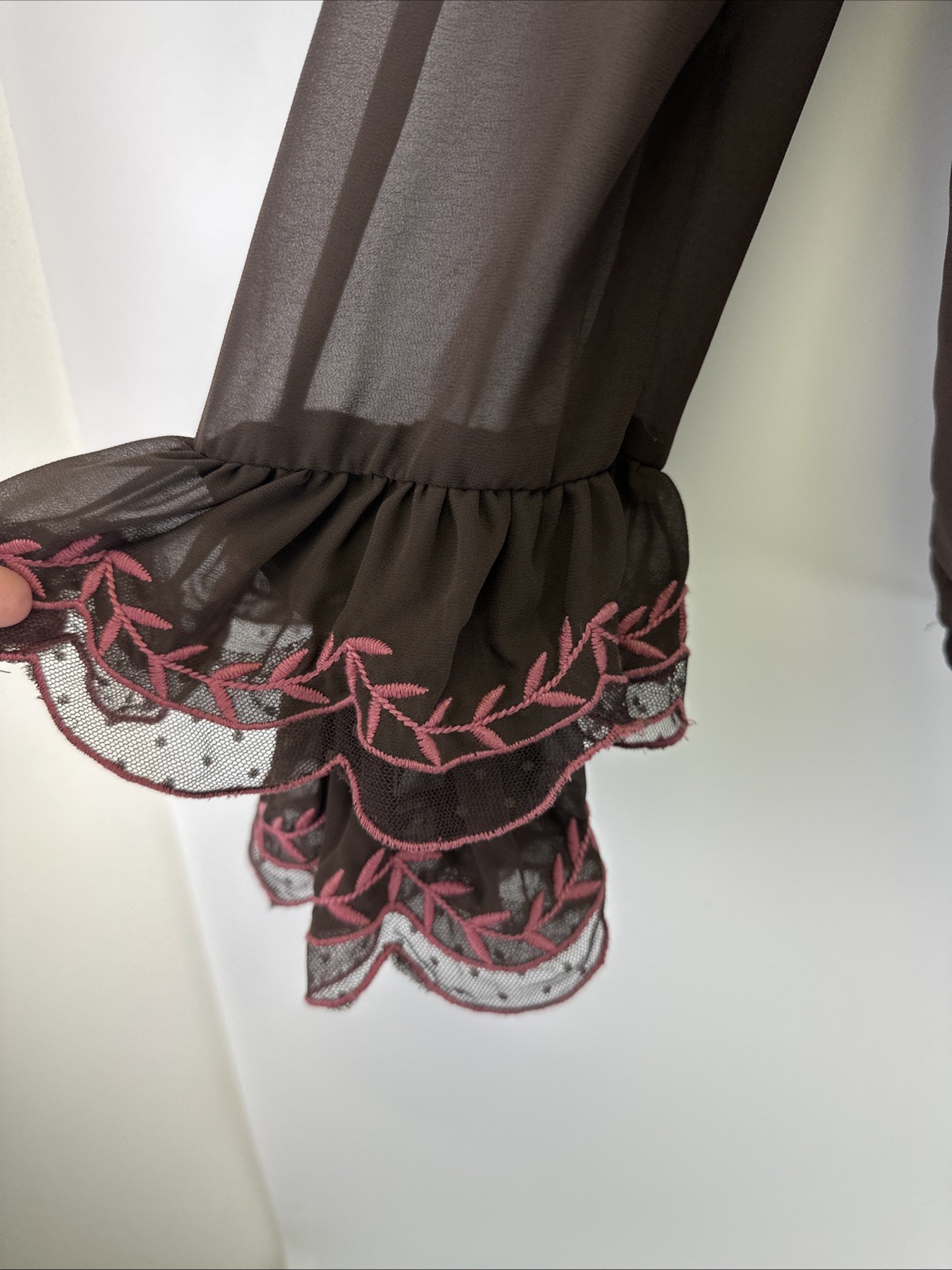 Anthropologie Long Sleeve Applique Blouse Brown Pink Embroidered Ruffle Chiffon