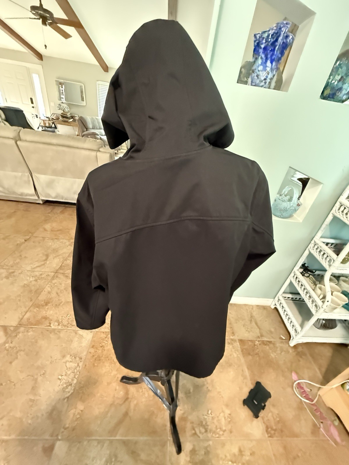 Free Tech women’s Black windbreaker size 16W