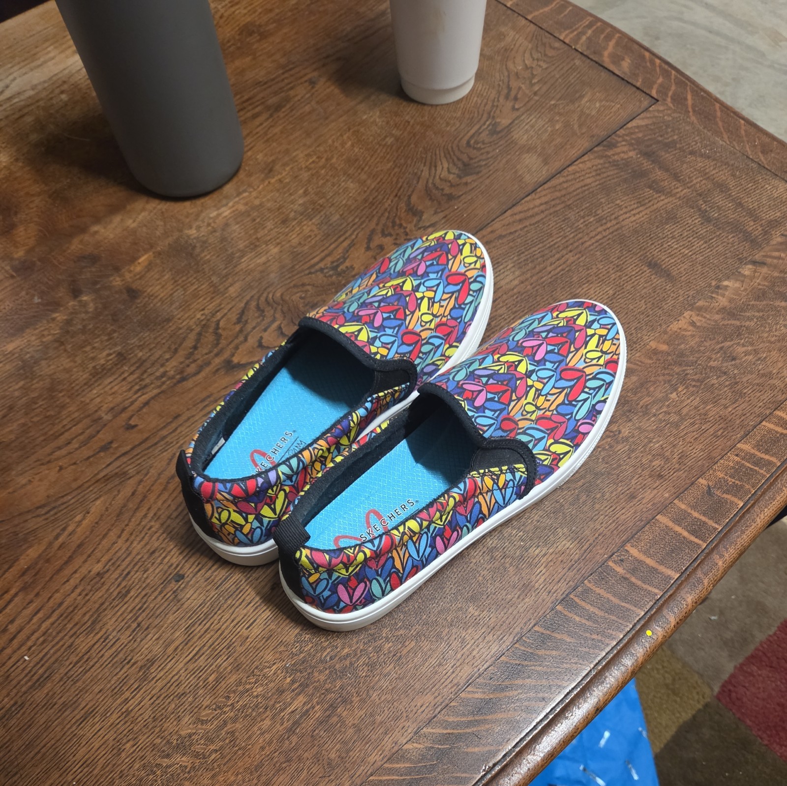 Sketchers Women’s Shoes Size 7.5