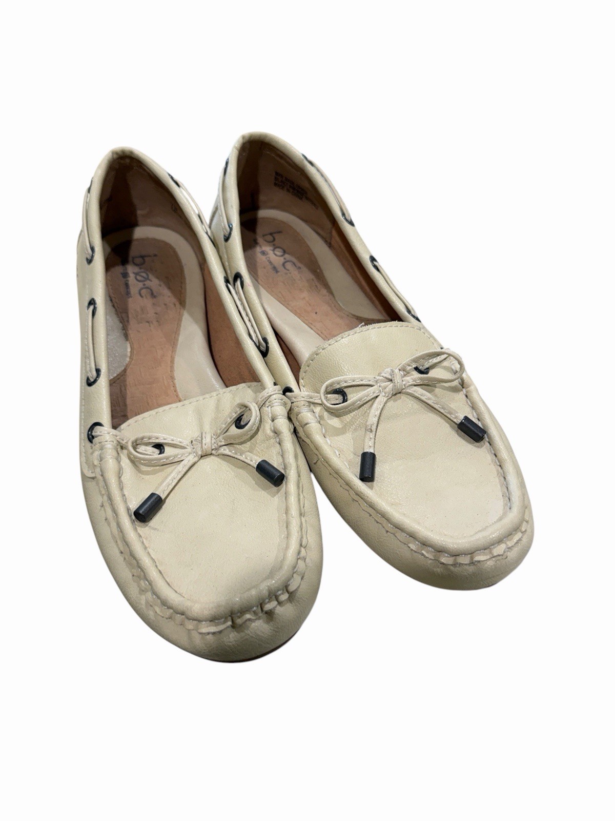 Womens 7M Leather Casual Shoe Daily Wear Work Slip On Office Loafer Prep Resort