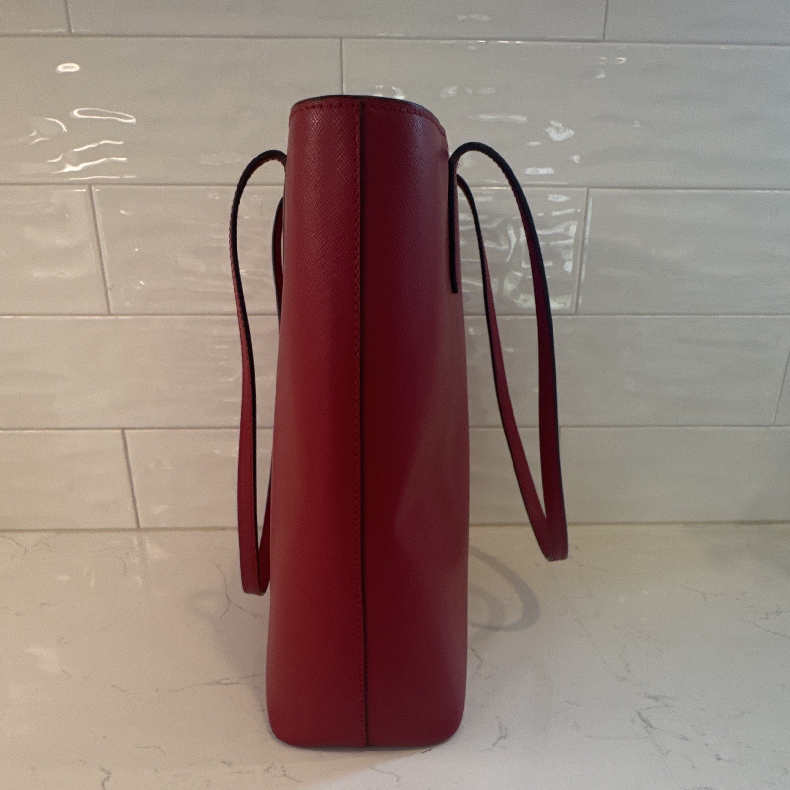 Kate Spade New York Red Large Tote Shoulder Strap Open Top Lined Tassel