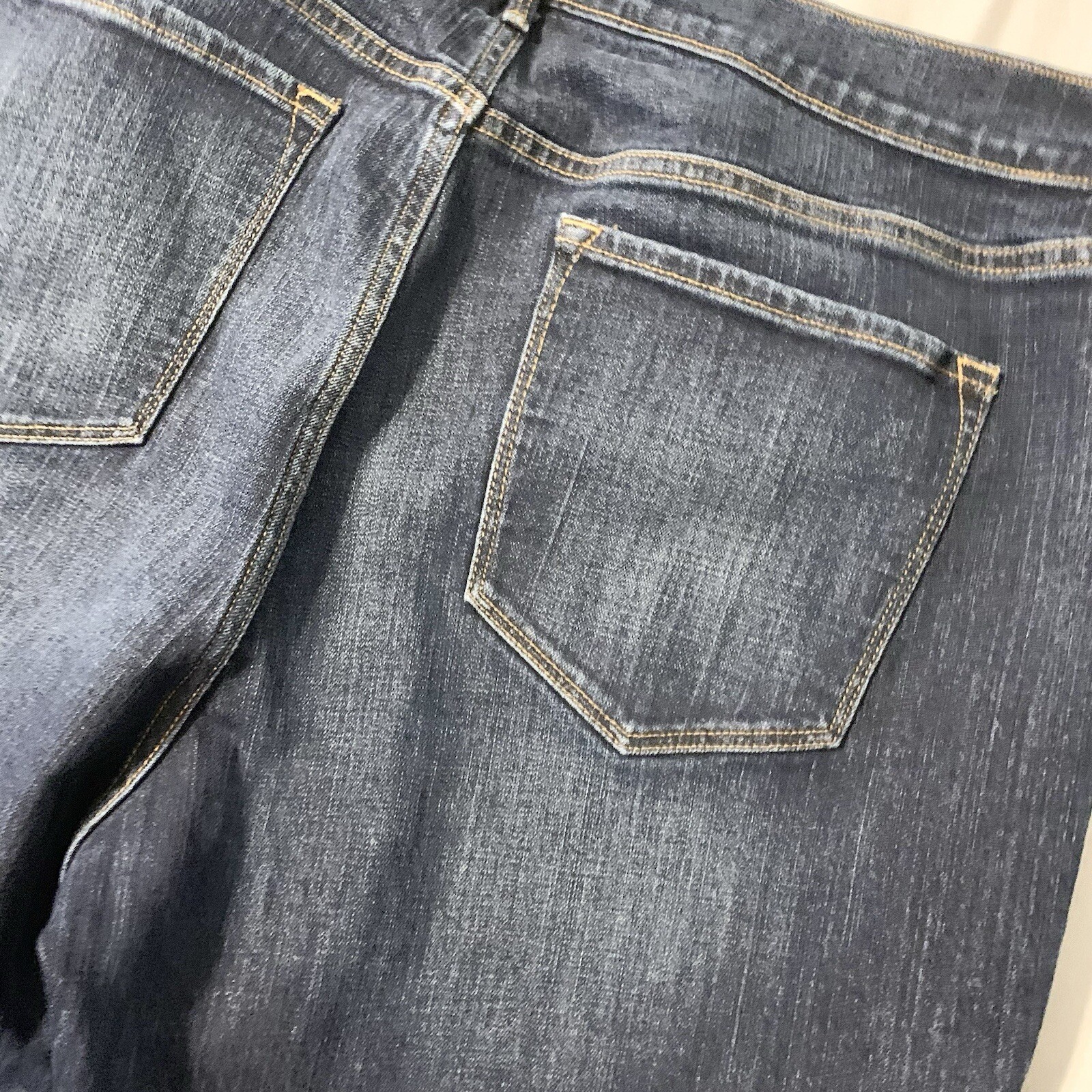 Old Navy Jeans 18 Reg (38×30) Blue Richmond Curvy Profile Mid Rise Stretch Comfy