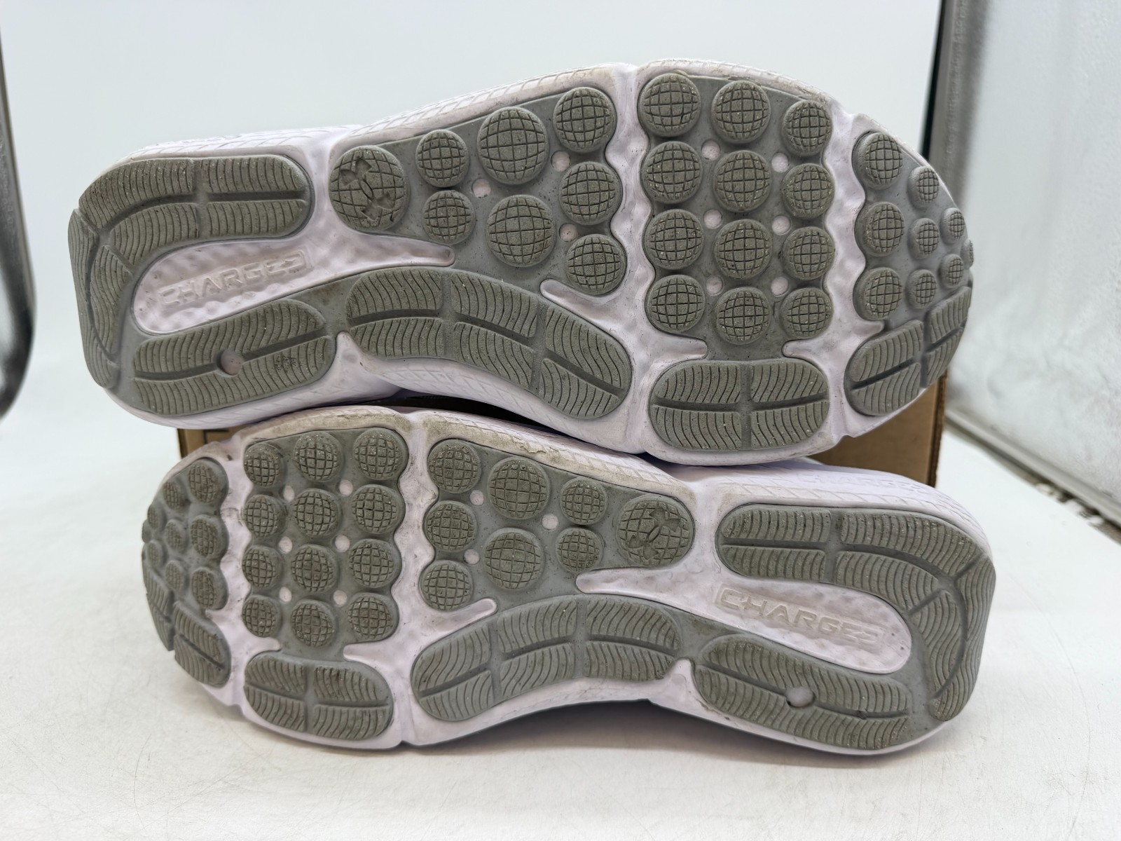 Under Armour Charged Assert 10 Athletic Shoes Men’s Gray Lace Up Low Top – 10.5