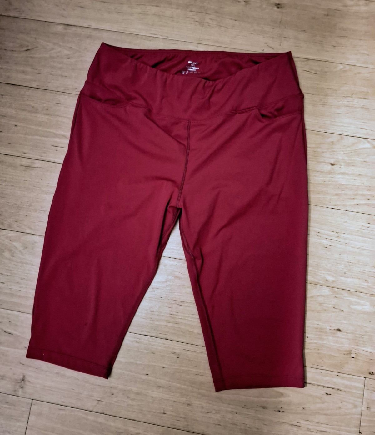 WILLIT Women’s Fuchsia Pink Capri Leggings XXL Nylon/Spandex Stretch Pull-On Gym