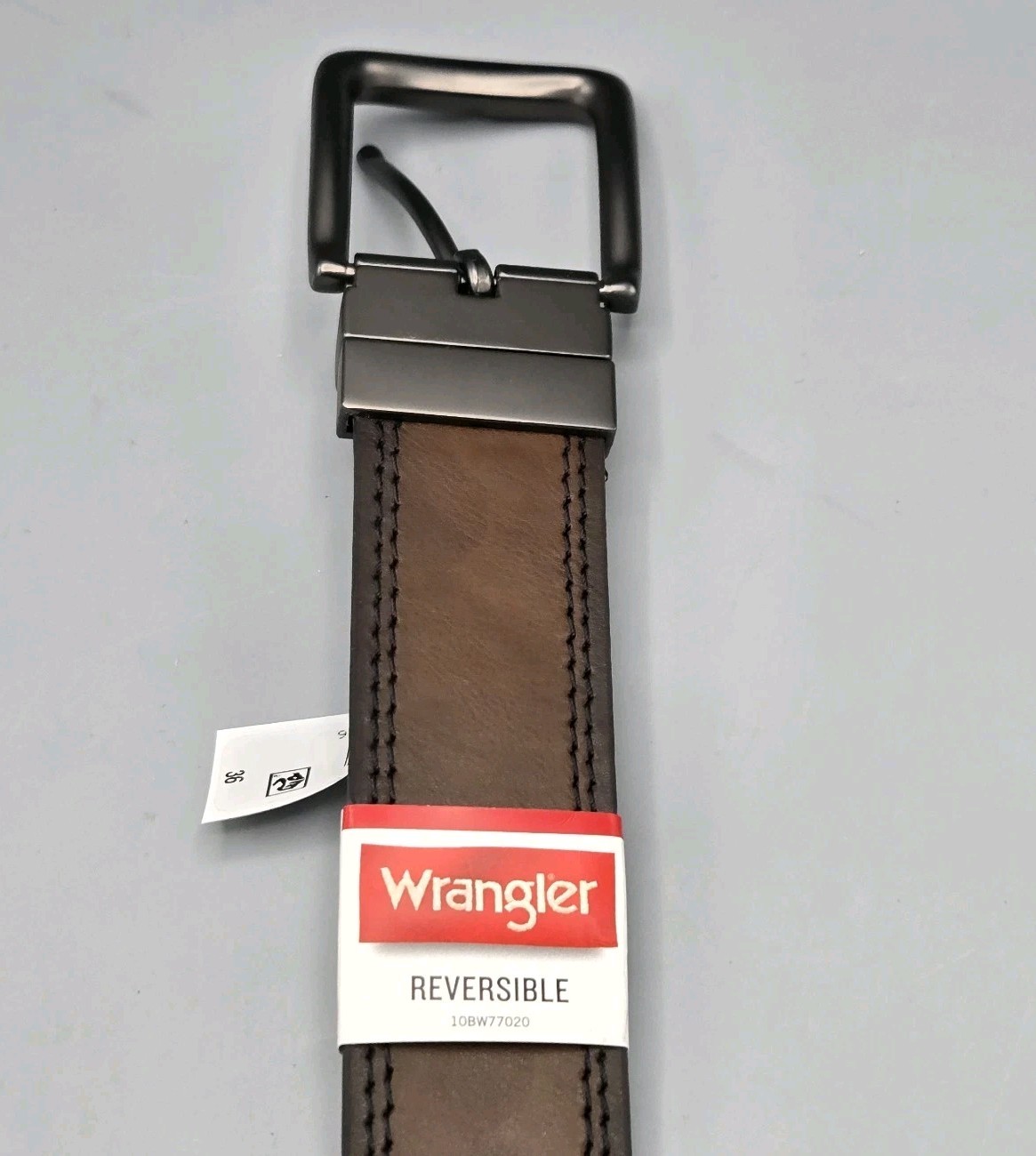 WRANGLER MEN`S Belt SZ 36 Leather And Man Made Materials New. Reversible. NWT