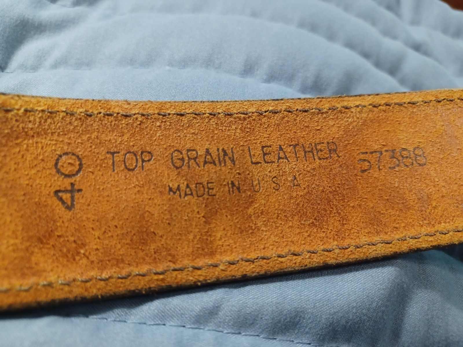 Vintage Used Comanche Brown Leather Belt With Stone Belt Buckle Size 40 (U28)