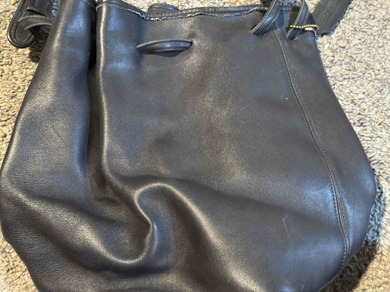 Vintage Coach 9165 Legacy Drawstring Shoulder Bucket Bag Black