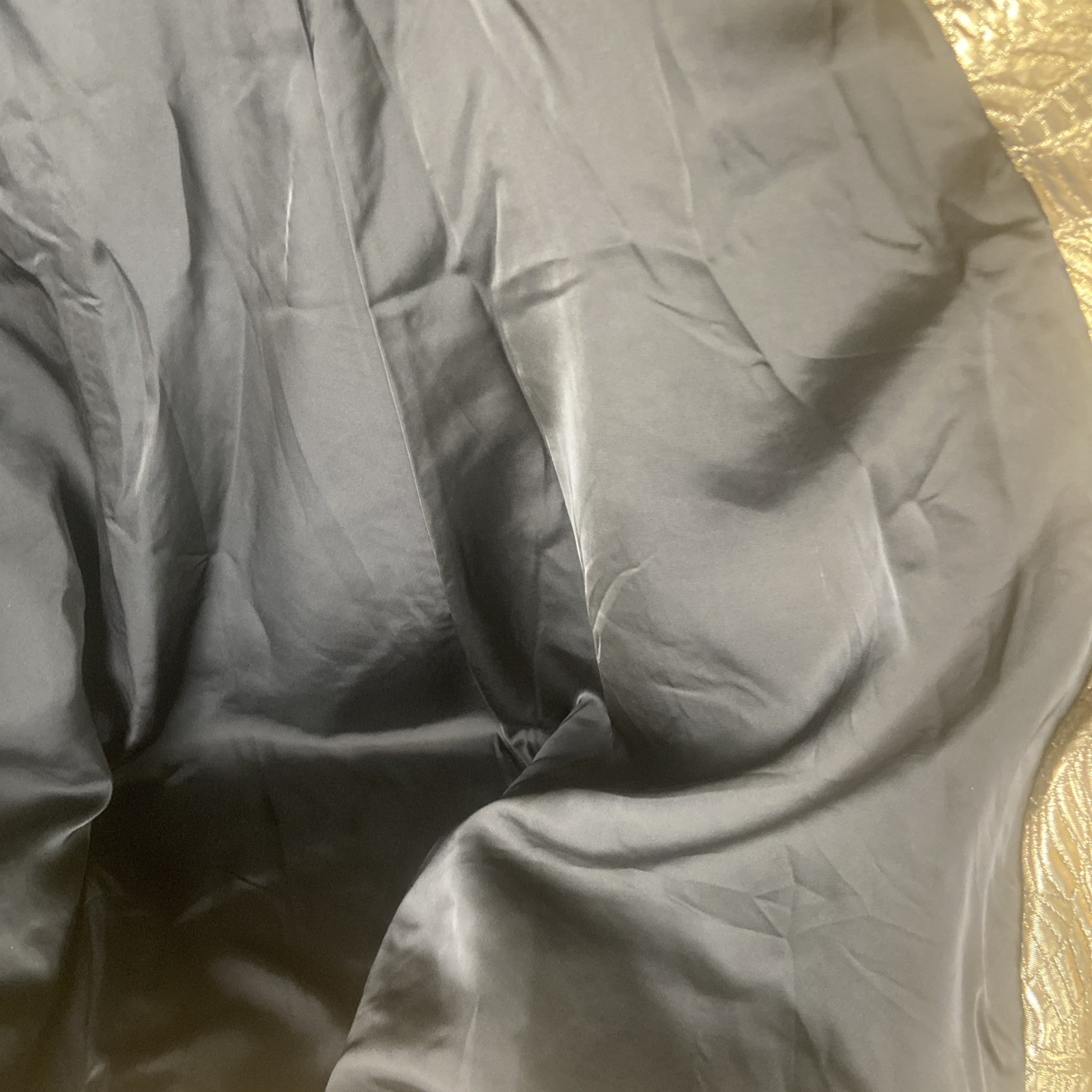 Making the Cut Season 3 Ep 3 Winning Look Jeanette’s Metallic Jacquard Coat 2XL
